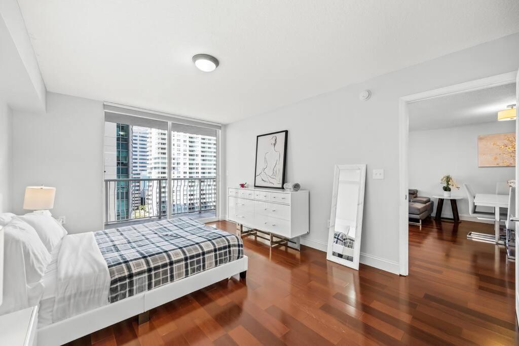 One-Bedroom Apartment photo 3