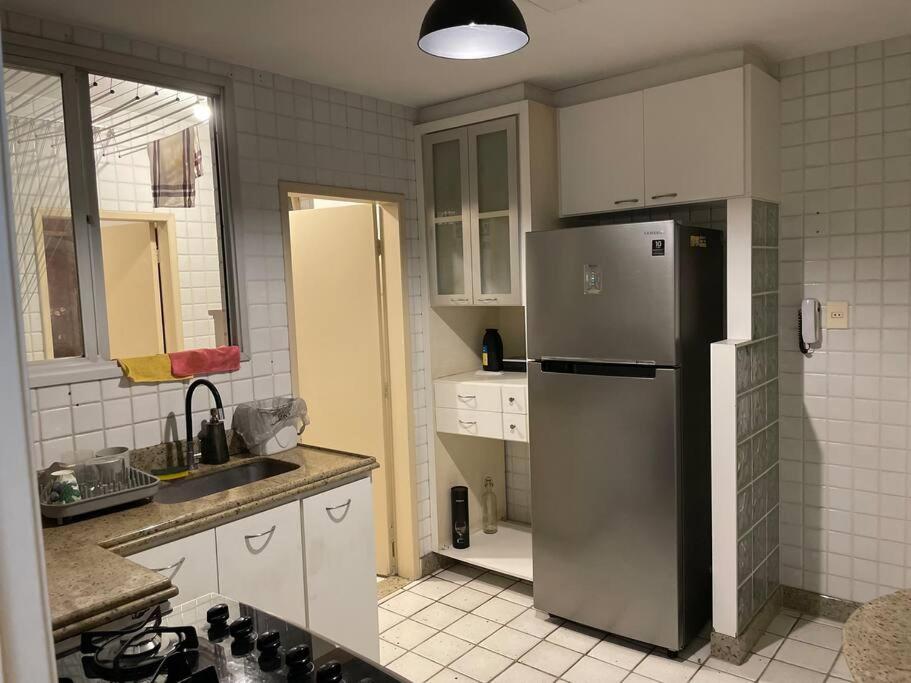 Three-Bedroom Apartment photo 2