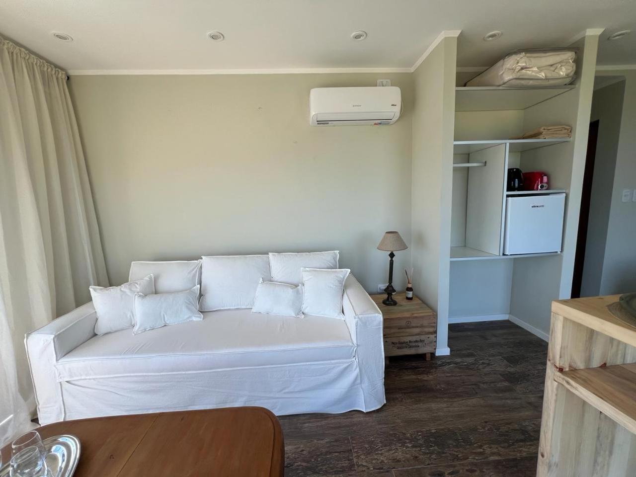 Deluxe Double Room with Balcony photo 1