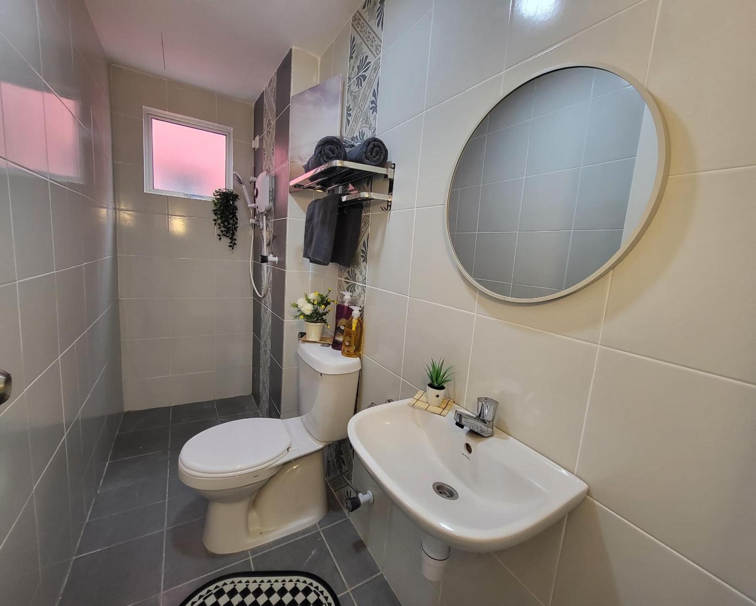 Two-Bedroom Apartment - Photo 11