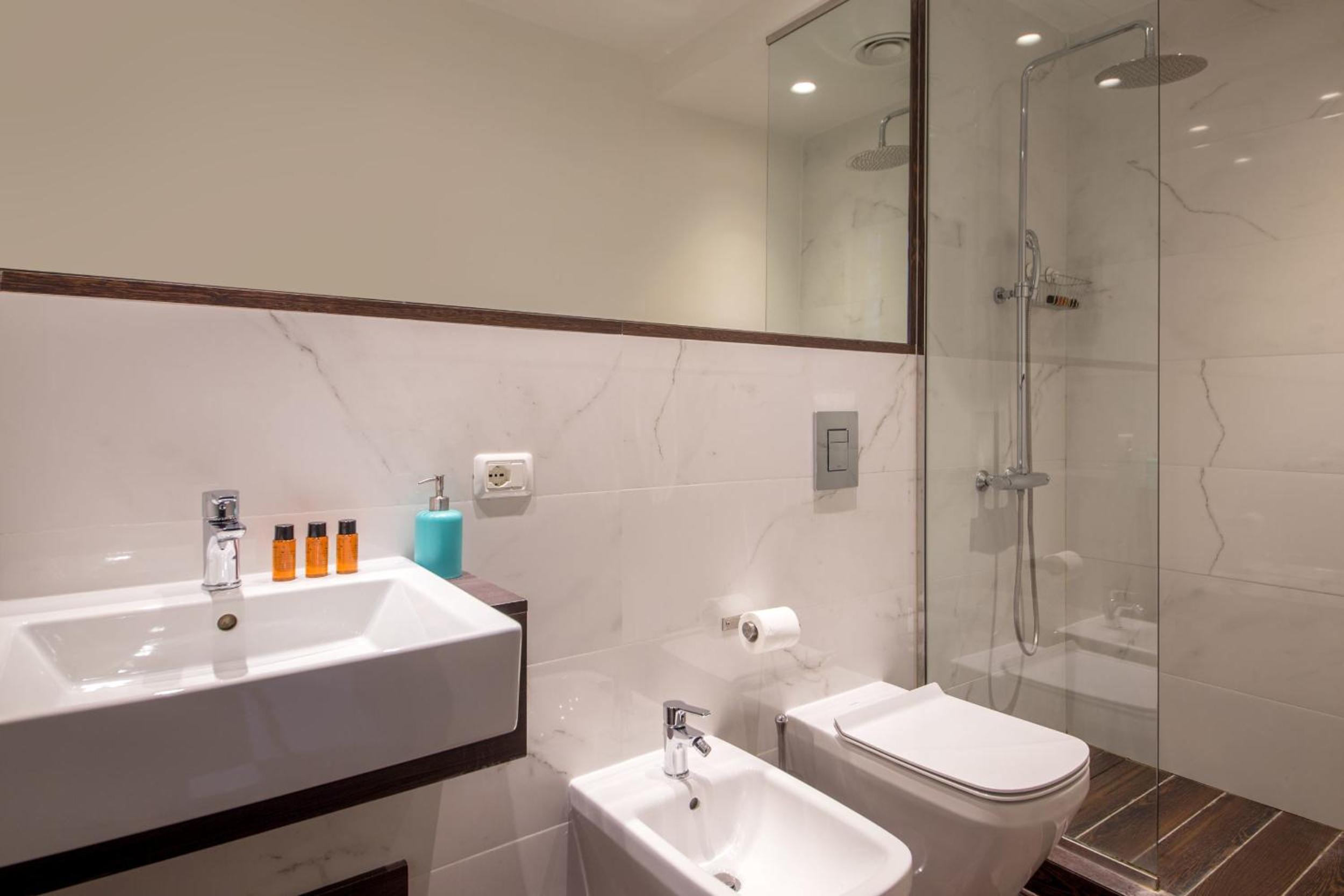 Quintuple Room photo 3