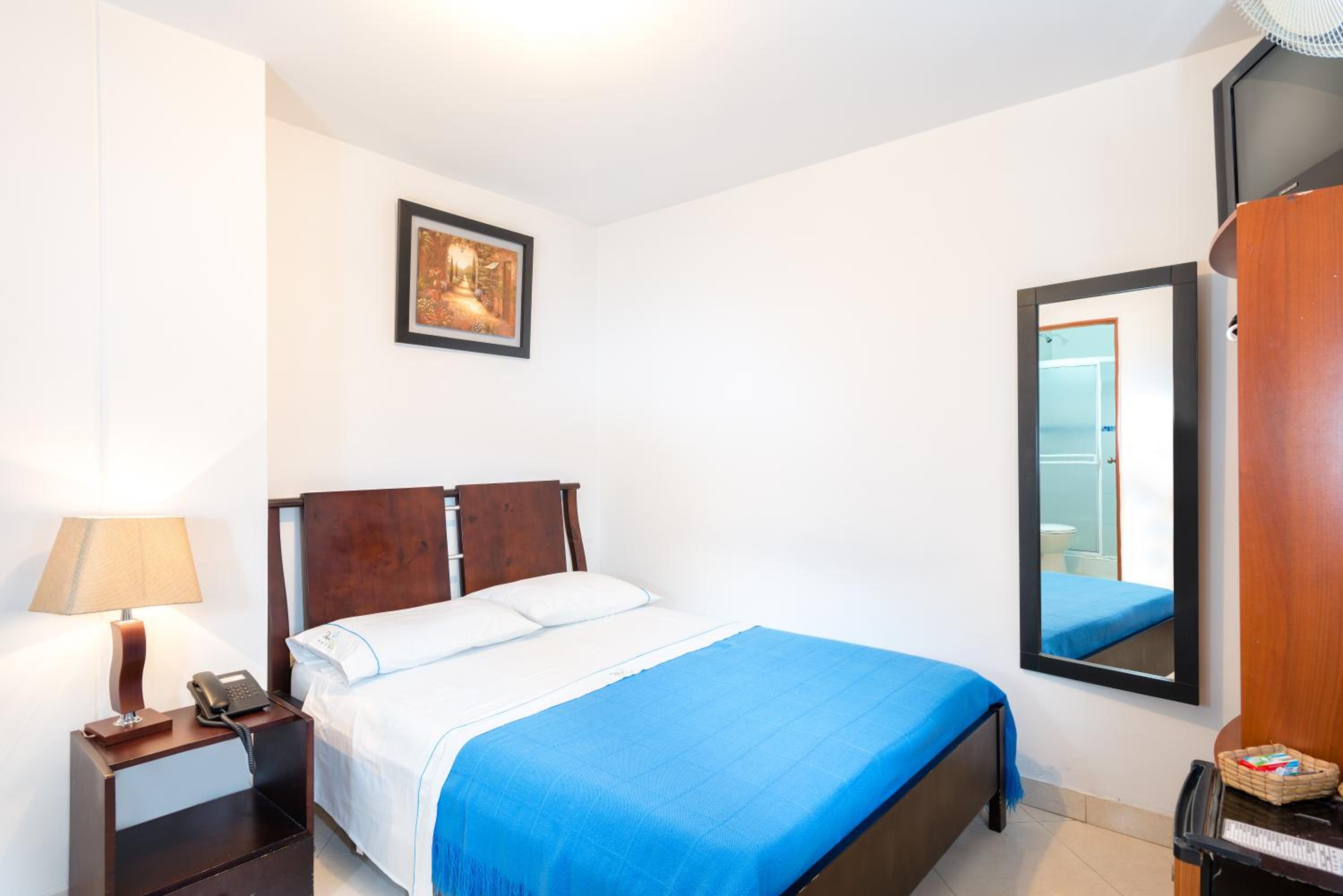 Standard Double Room with Fan photo 1