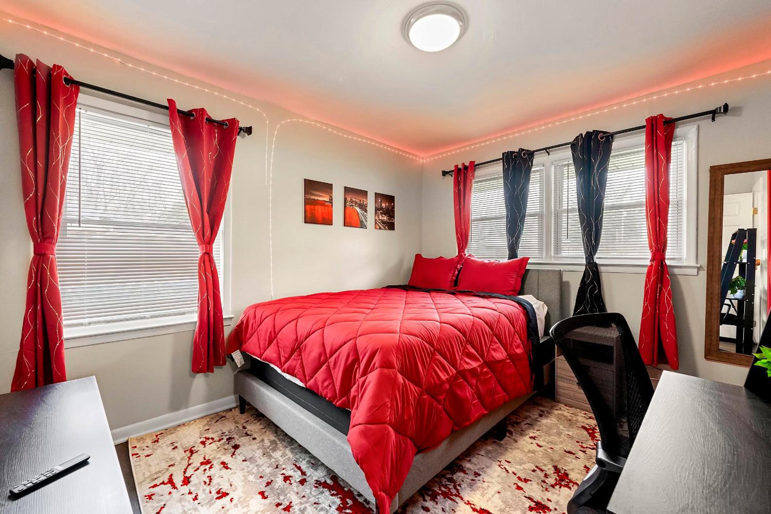 Queen Room with Shared Bathroom