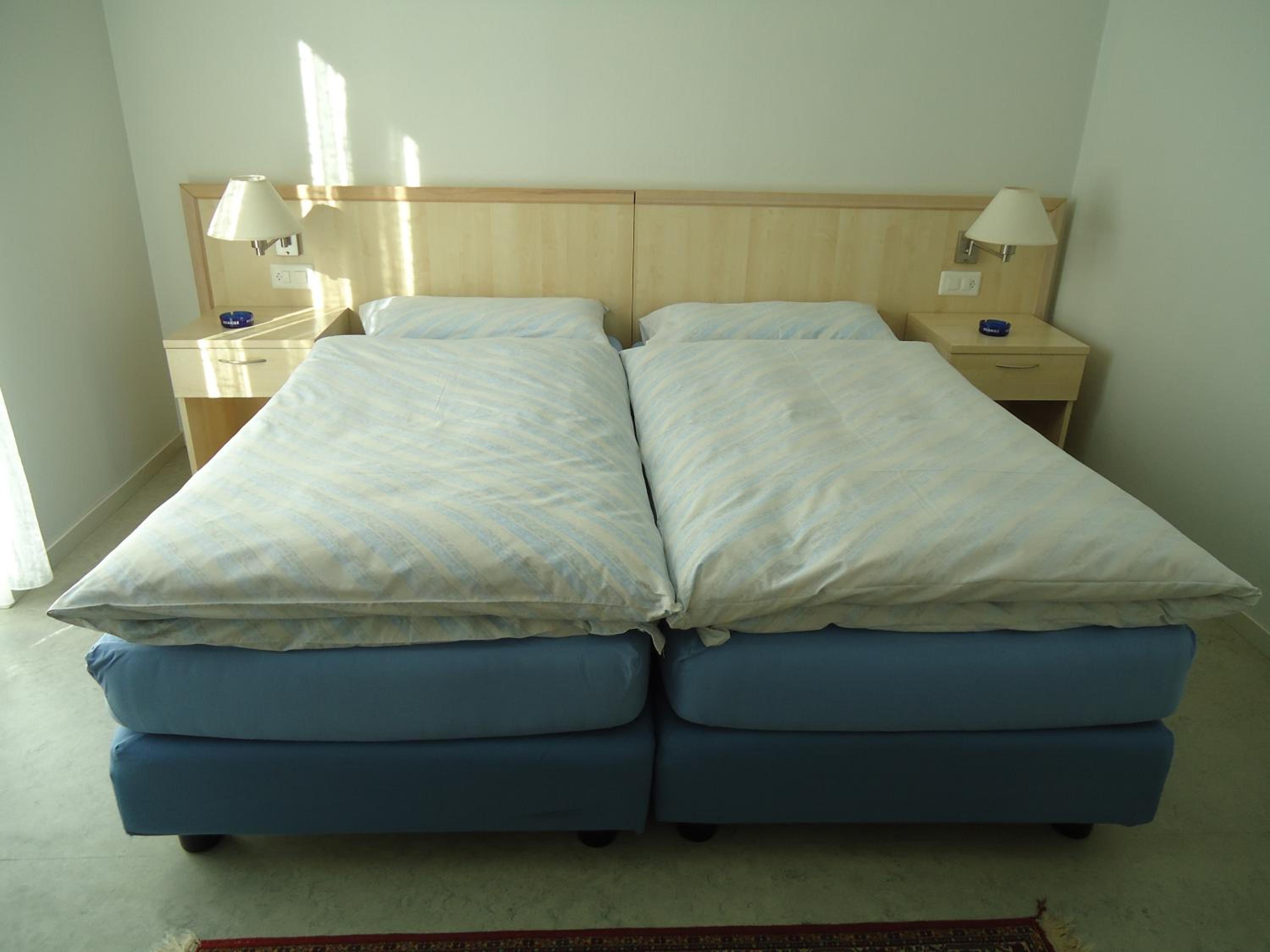 Double Room - Photo 5