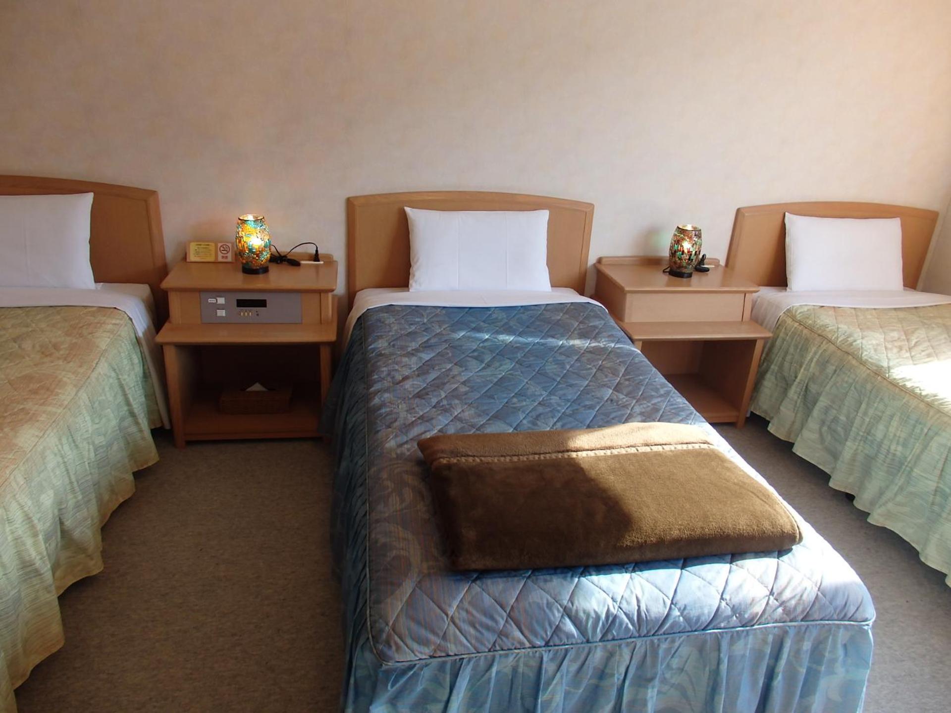 Triple Room - Photo 7