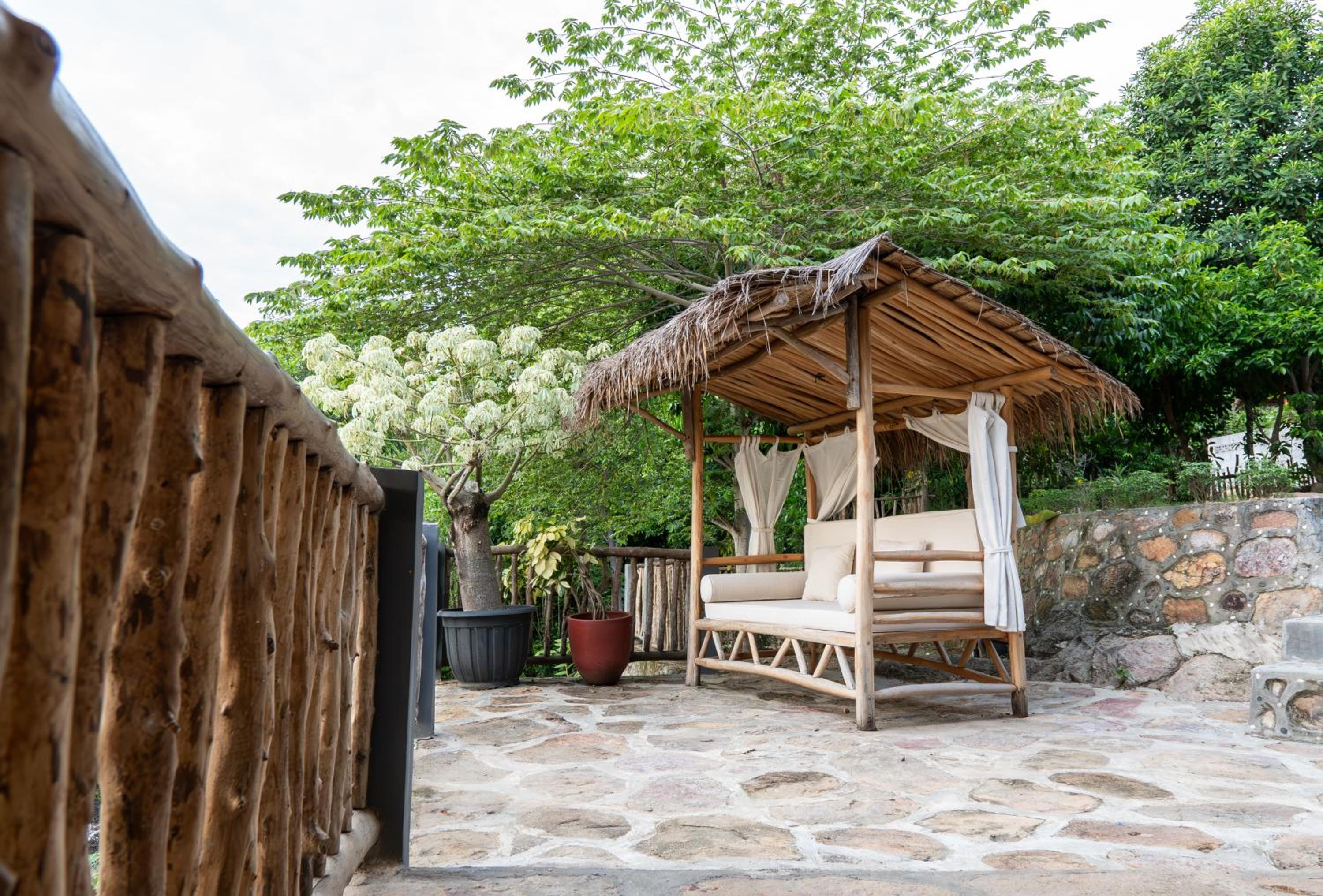 One-Bedroom Villa - Photo 27