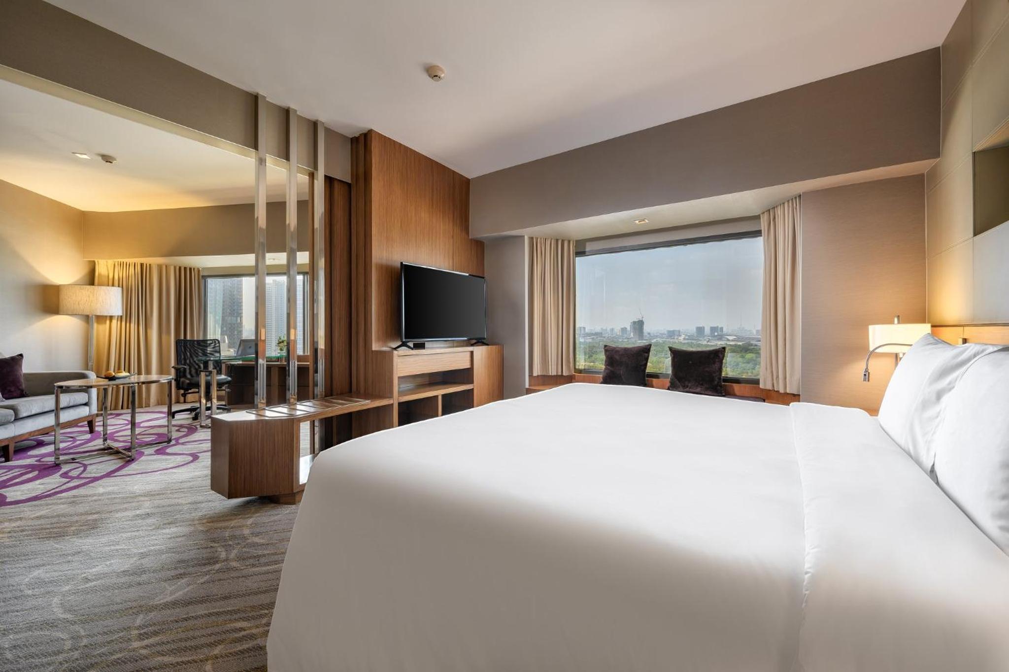 Premium Deluxe Suite Club King - Photo 2
