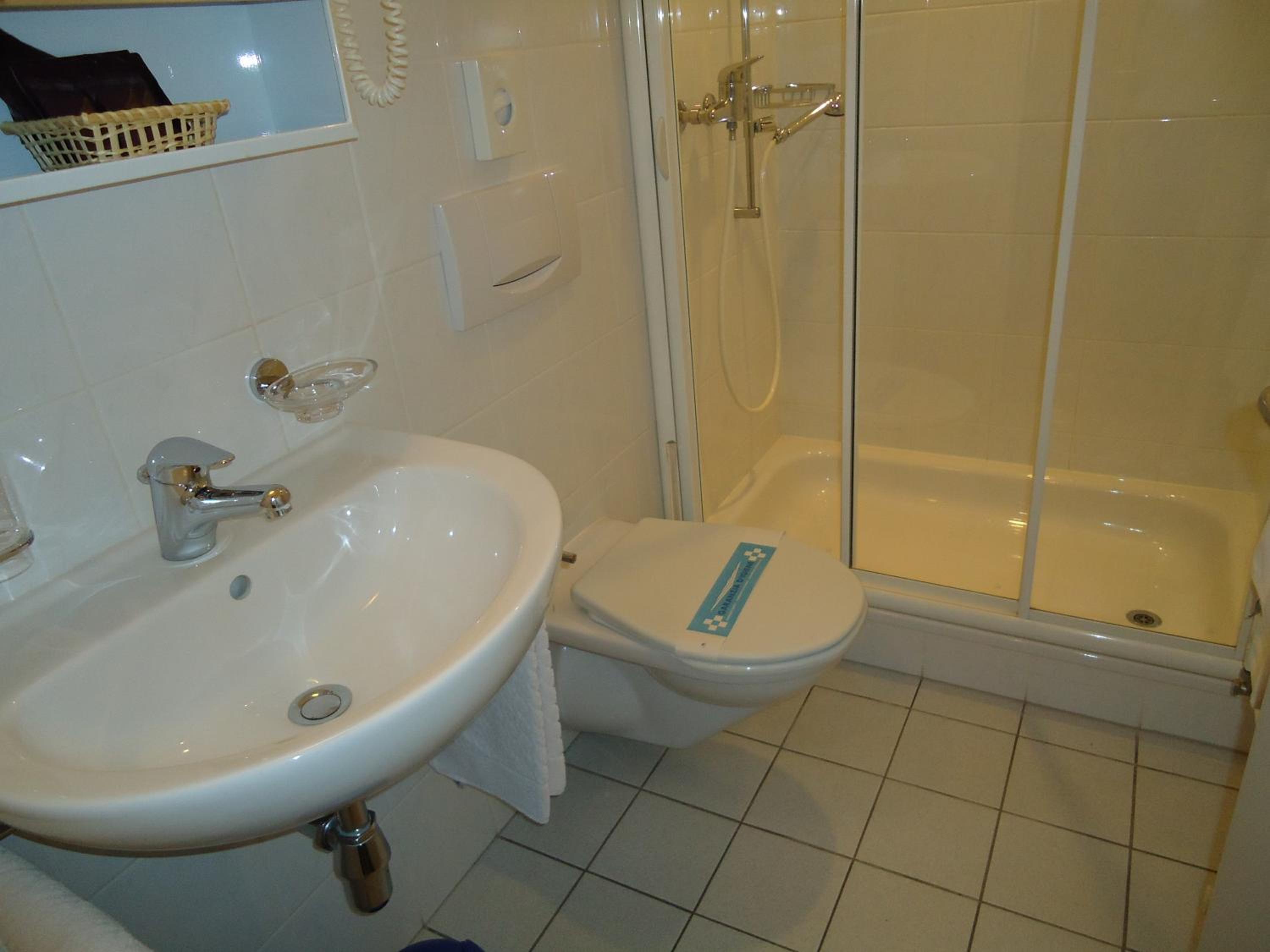 Triple Room - Photo 3