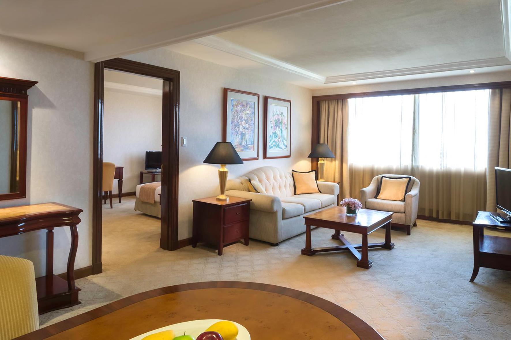 One-Bedroom Suite One-Bedroom Suite