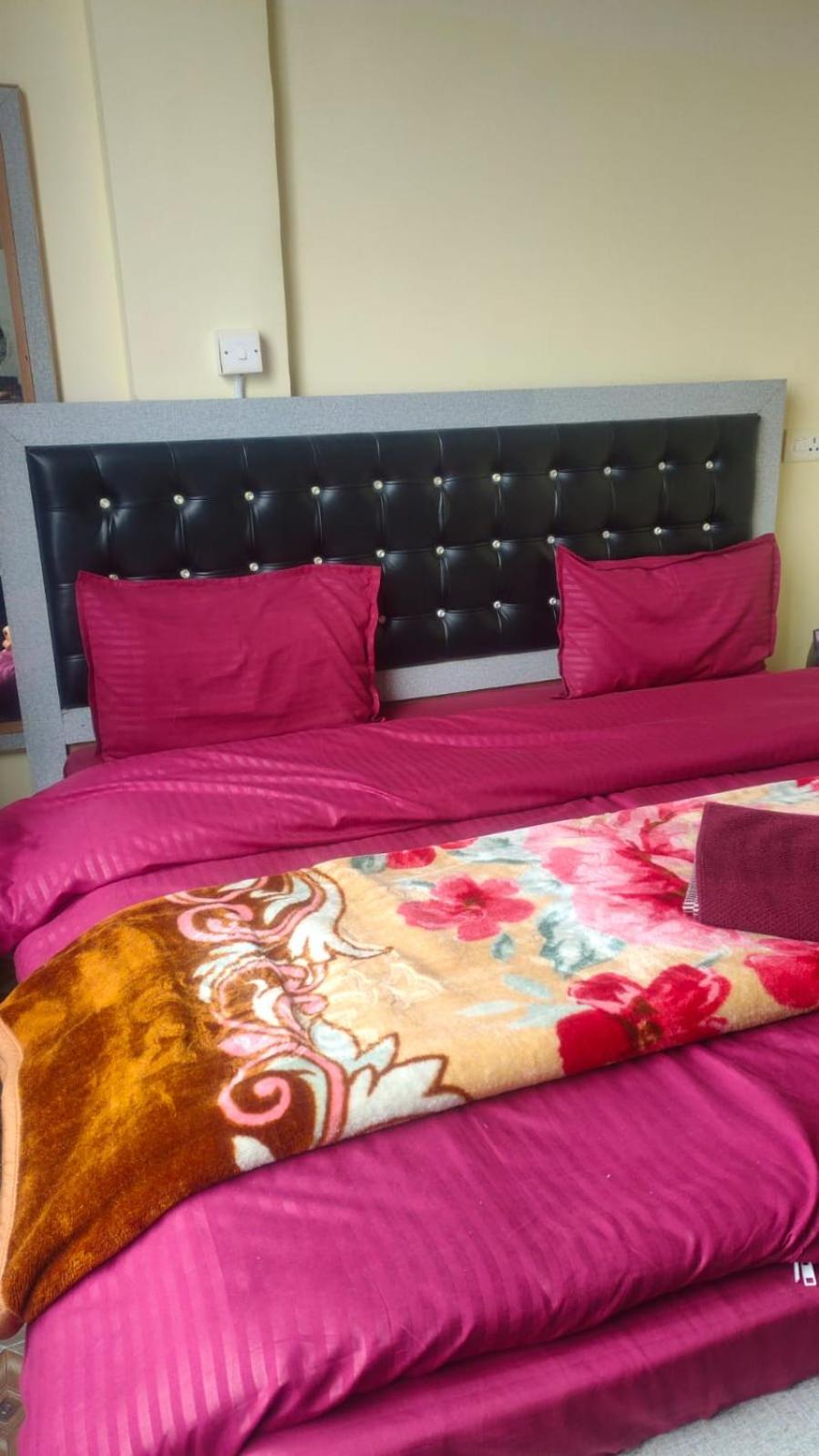 Double Room with Mountain View - Photo 4