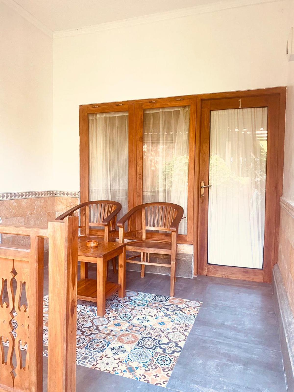 Standard Double Room - Photo 8