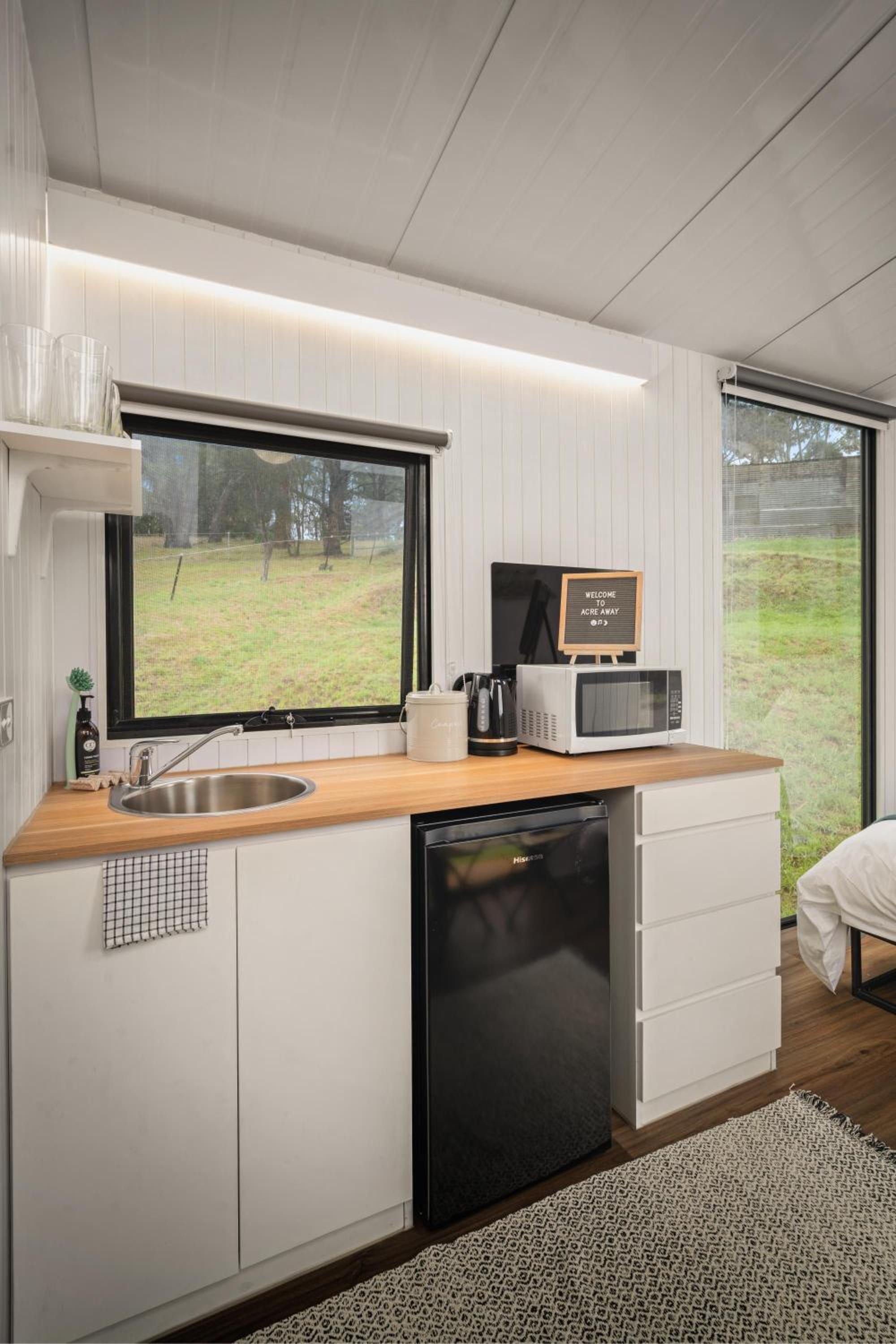 Mobile Home photo 2