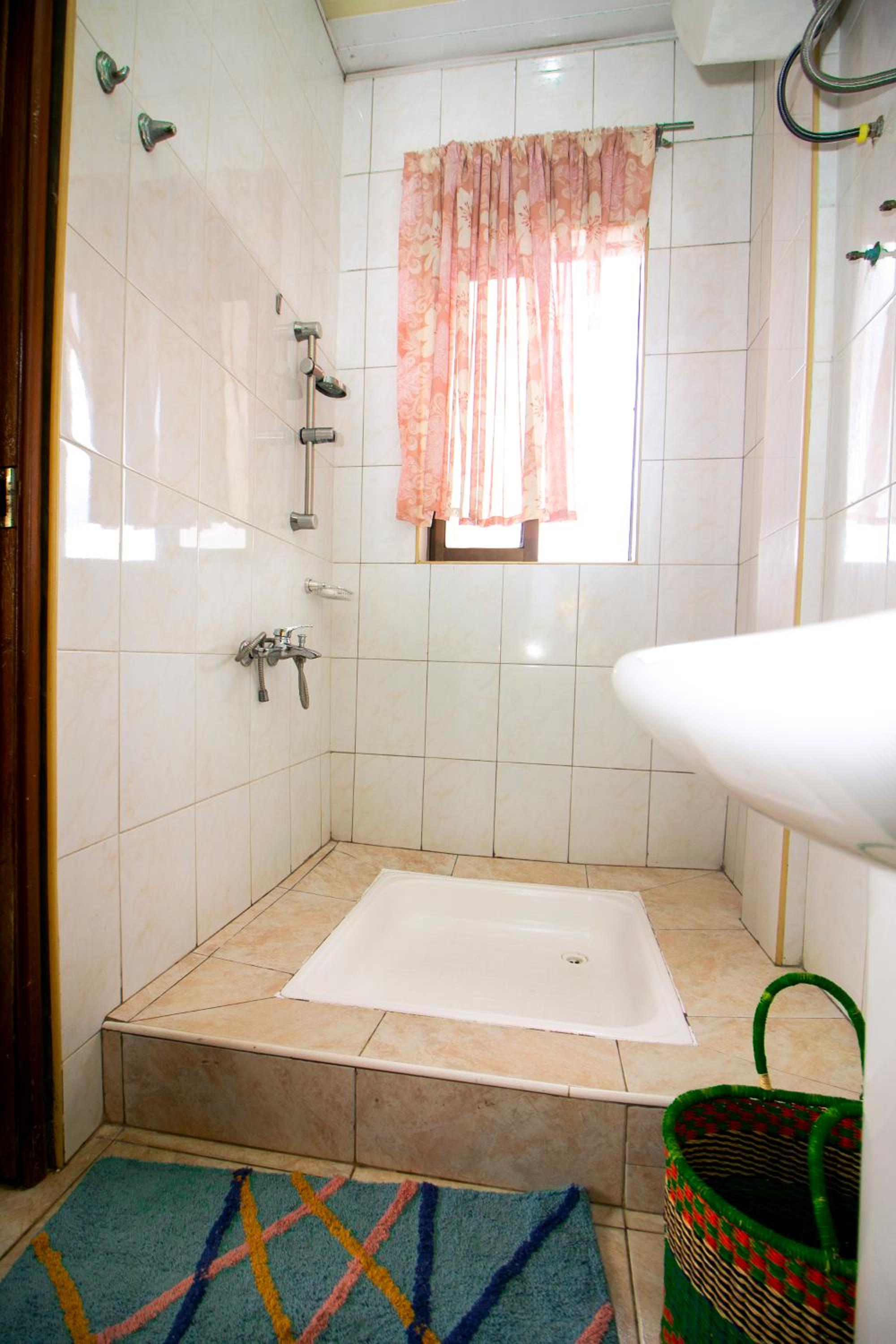 Budget Single Room photo 2