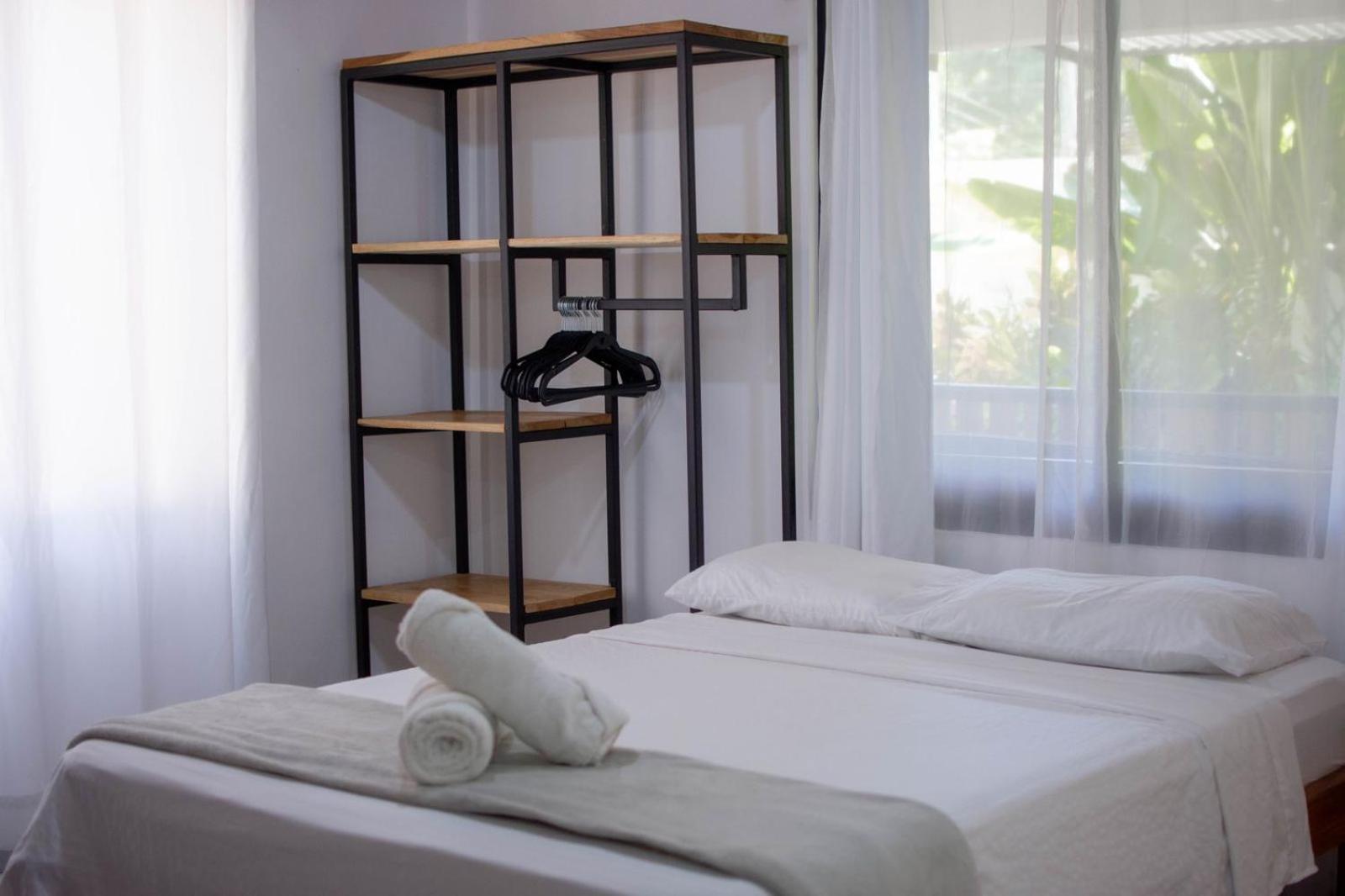 Studio Apartment photo 1
