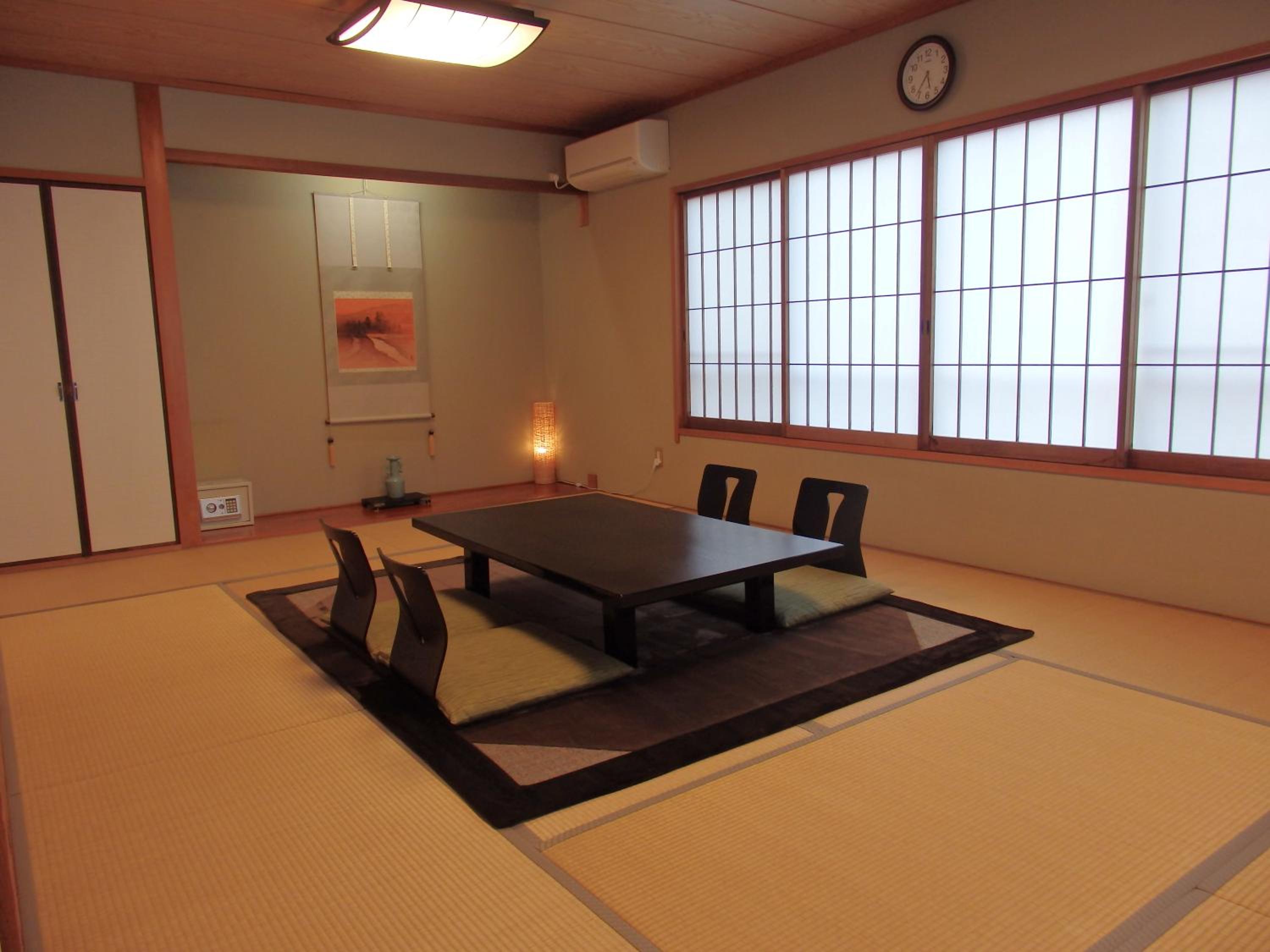 Japanese-Style Room - Photo 8