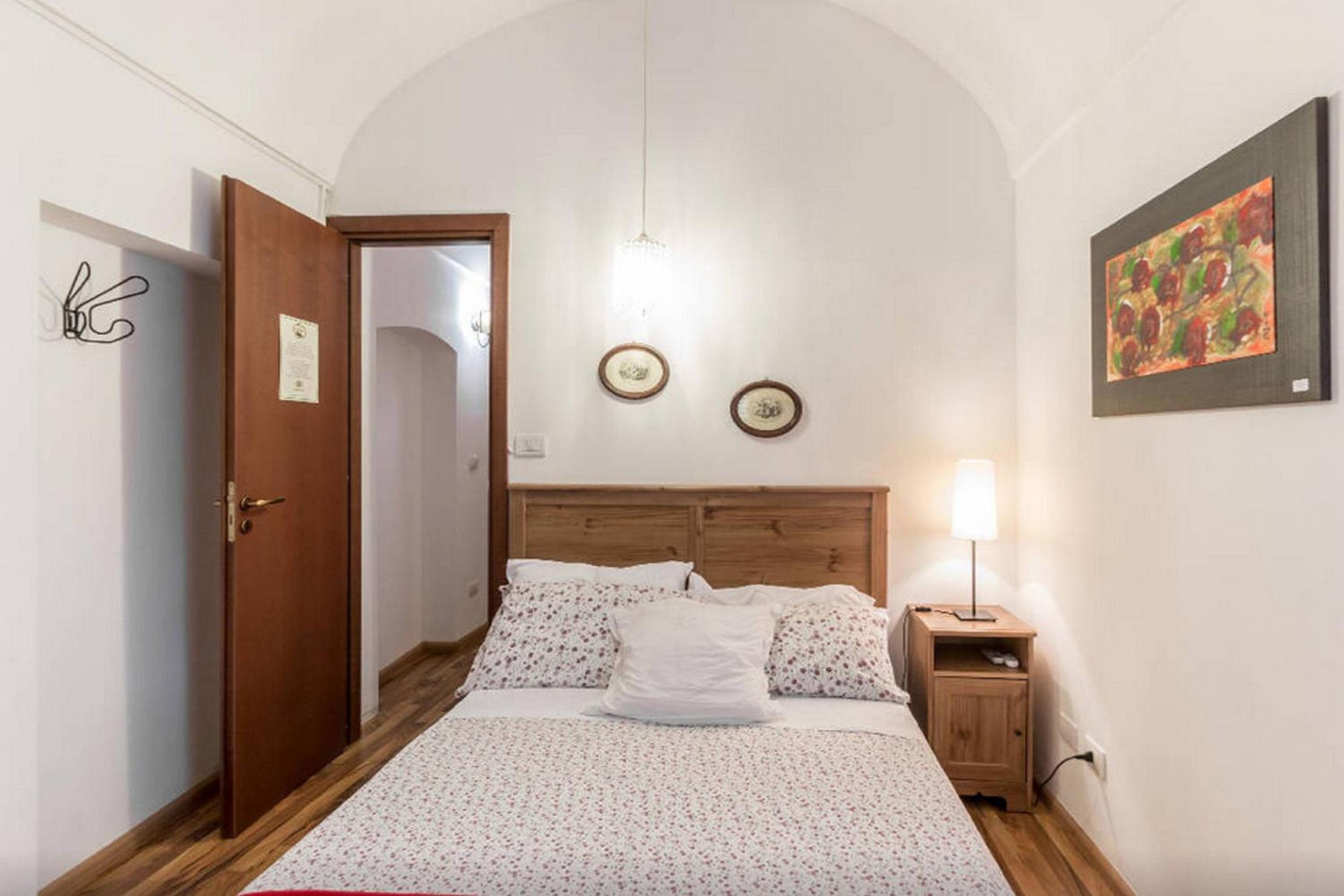 Triple Room with Private Bathroom photo 2