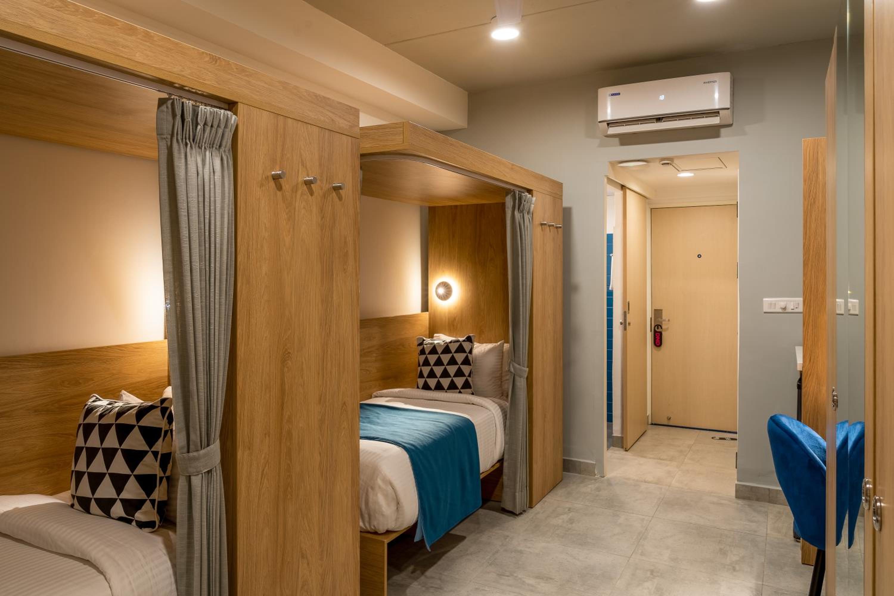 Standard Twin Room - Photo 1