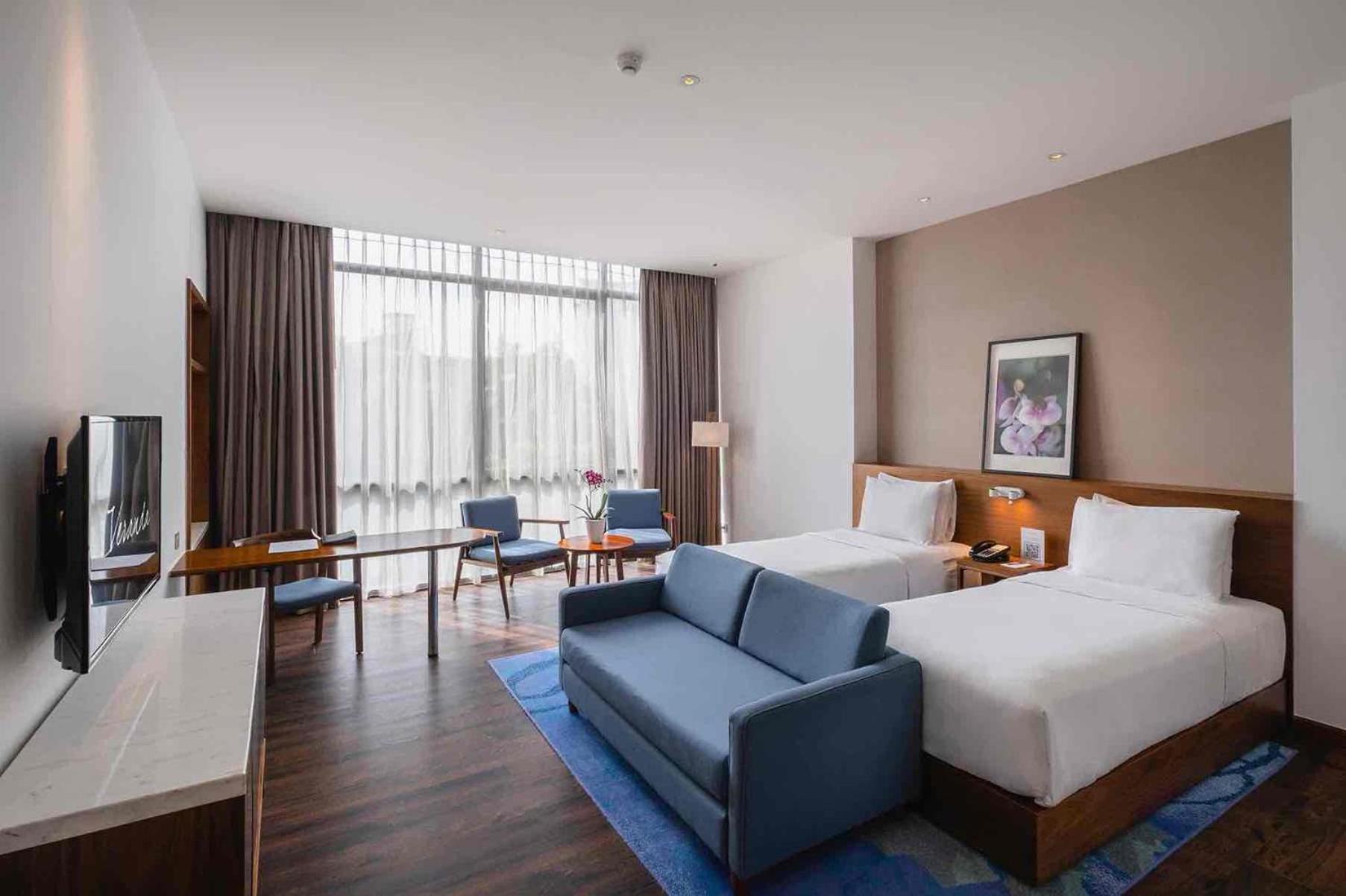 Large Double or Twin Room