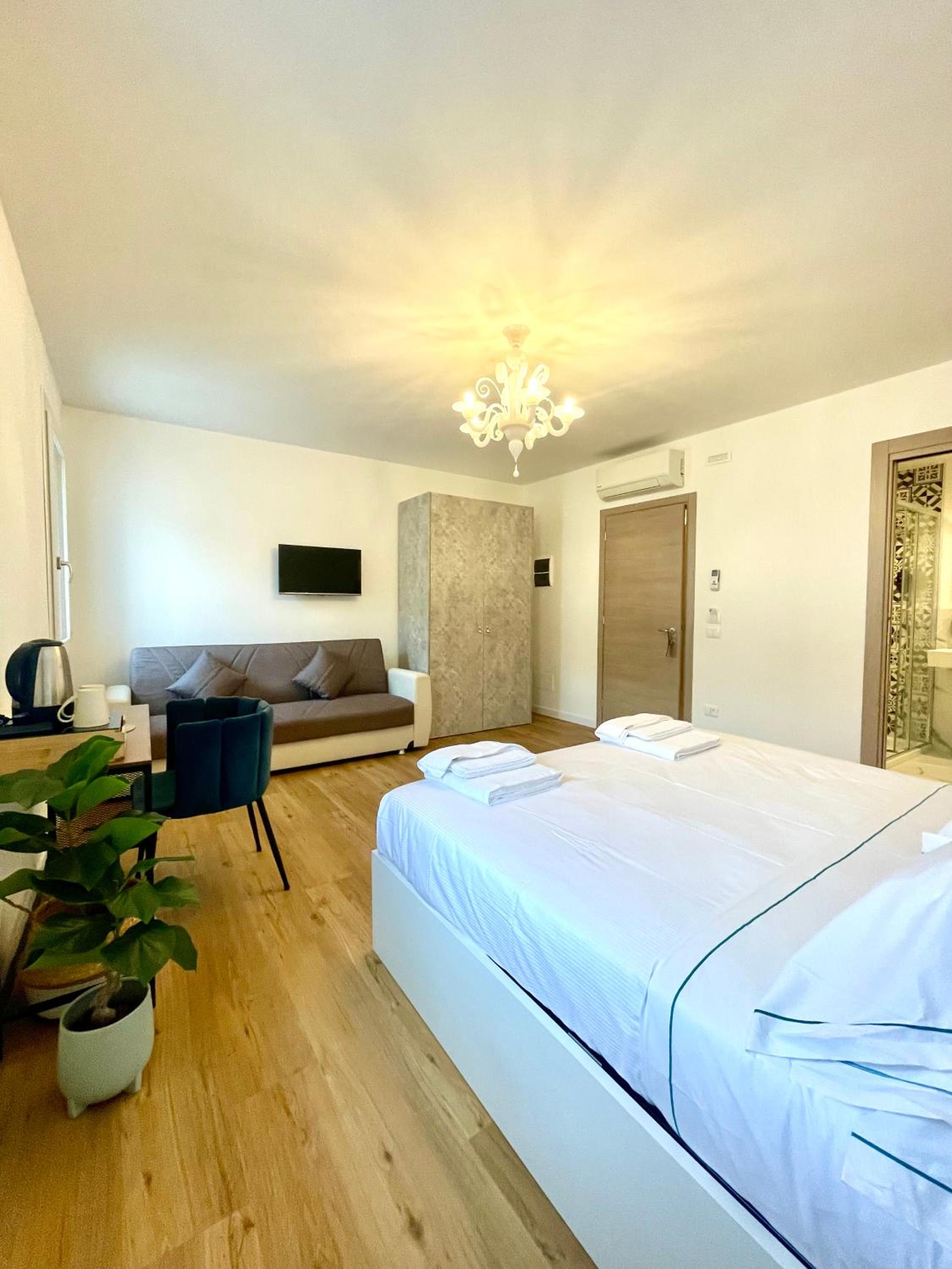 Double Room photo 2