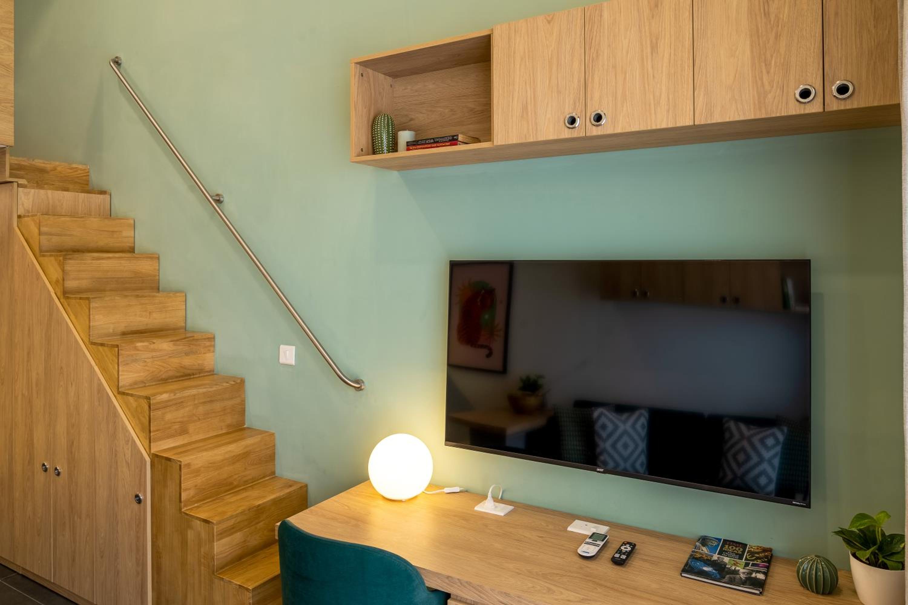 Suite - Photo 3