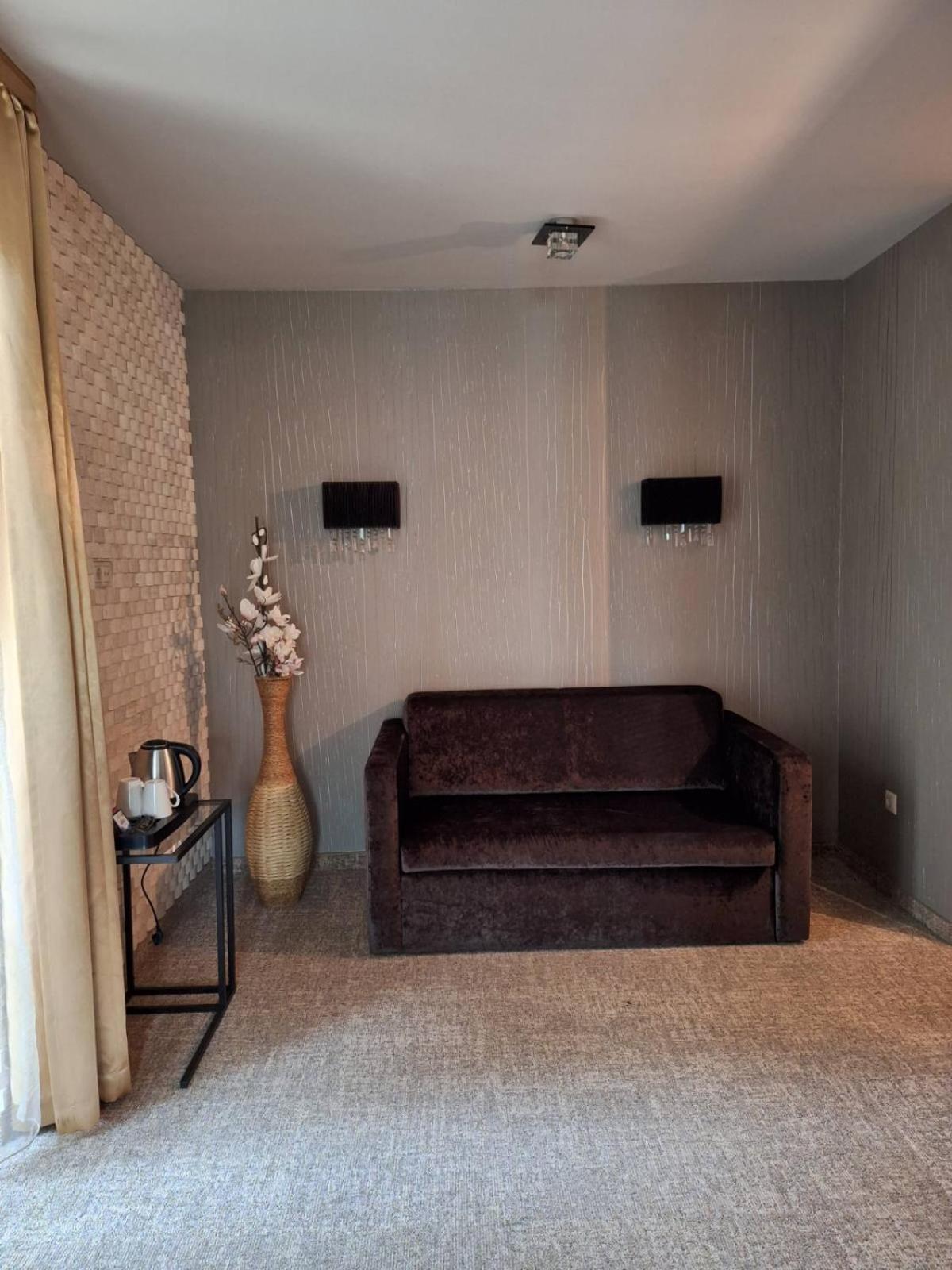 Superior Double Room - Photo 13