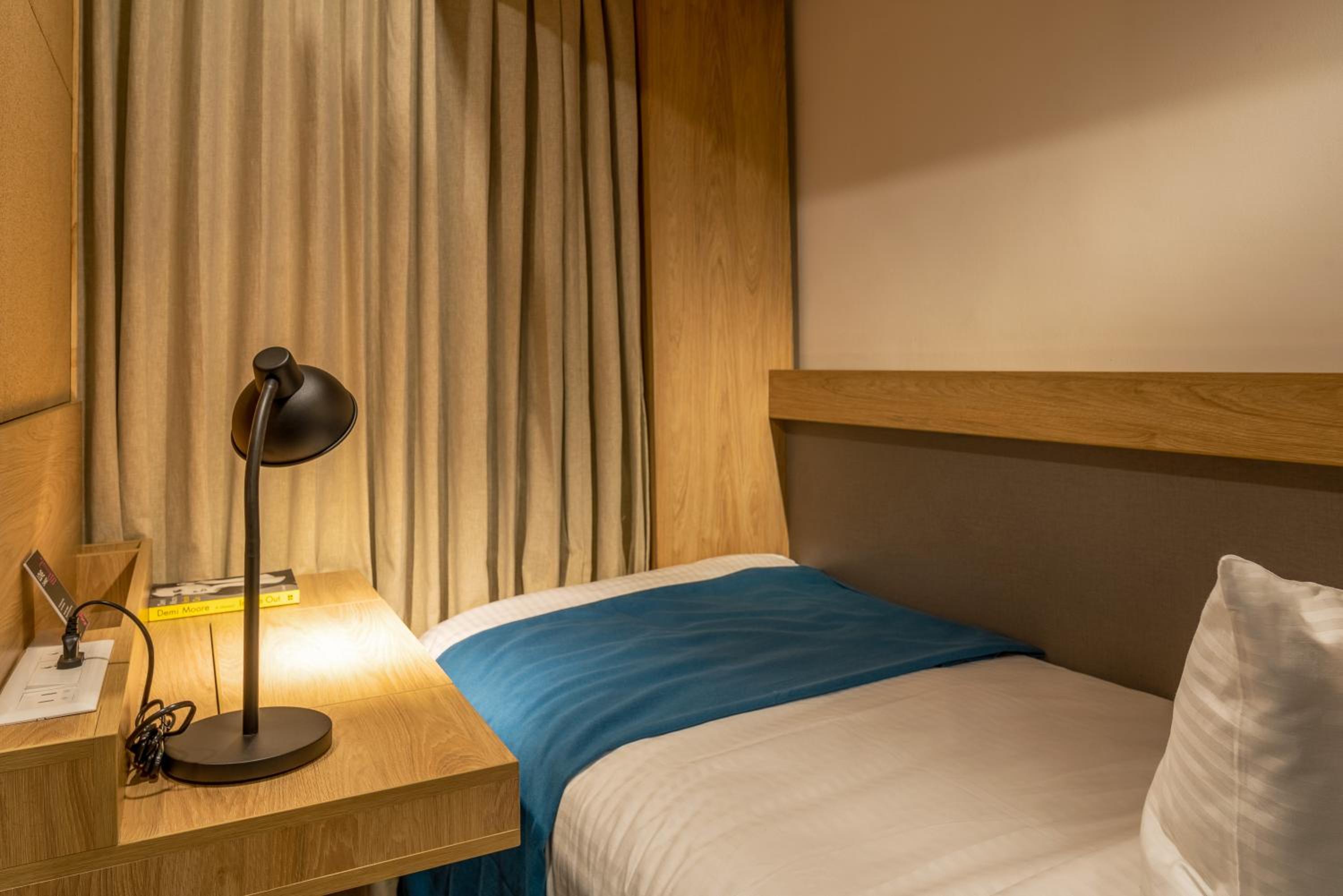 Deluxe Twin Room - Photo 7