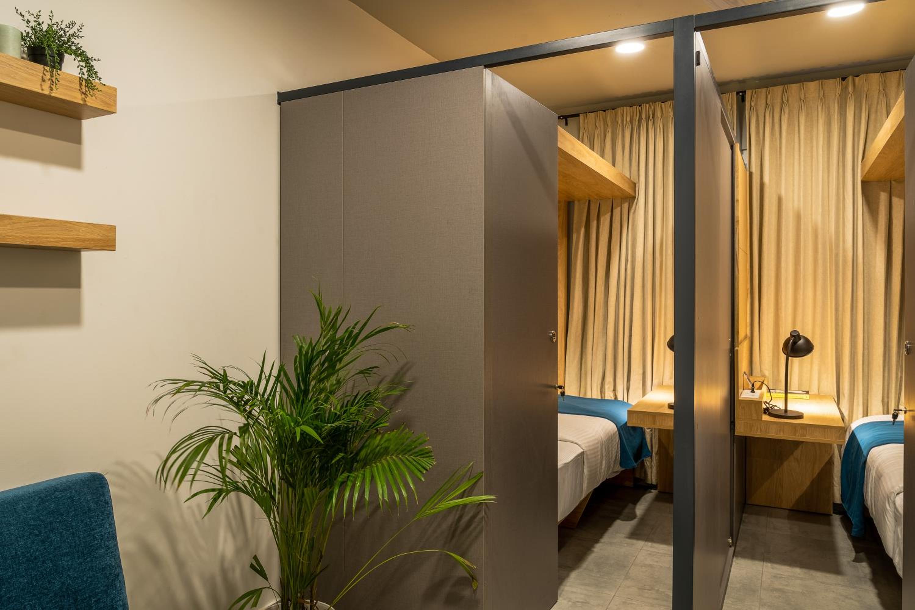Deluxe Twin Room - Photo 2