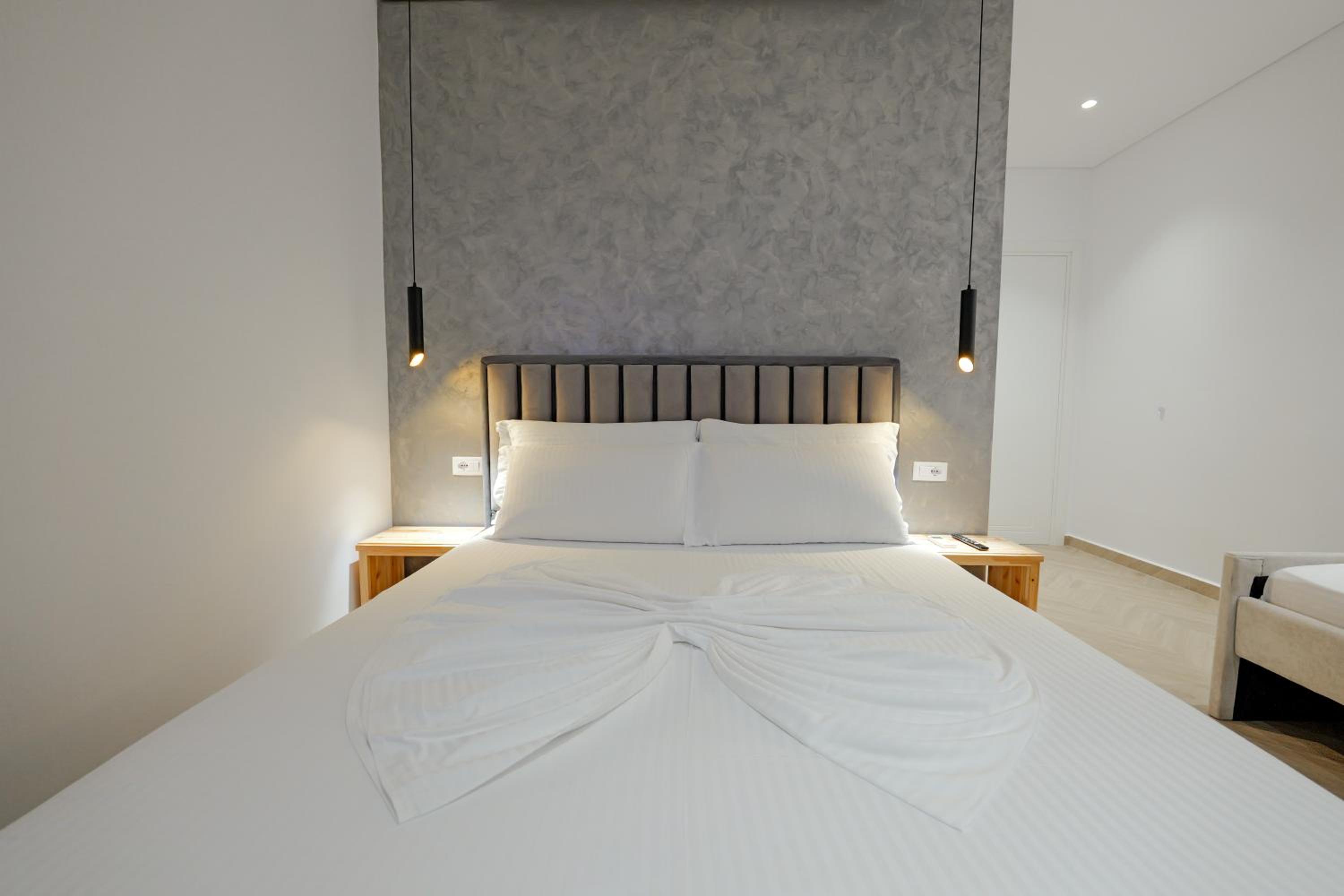 Deluxe Triple Room with Sea View photo 3