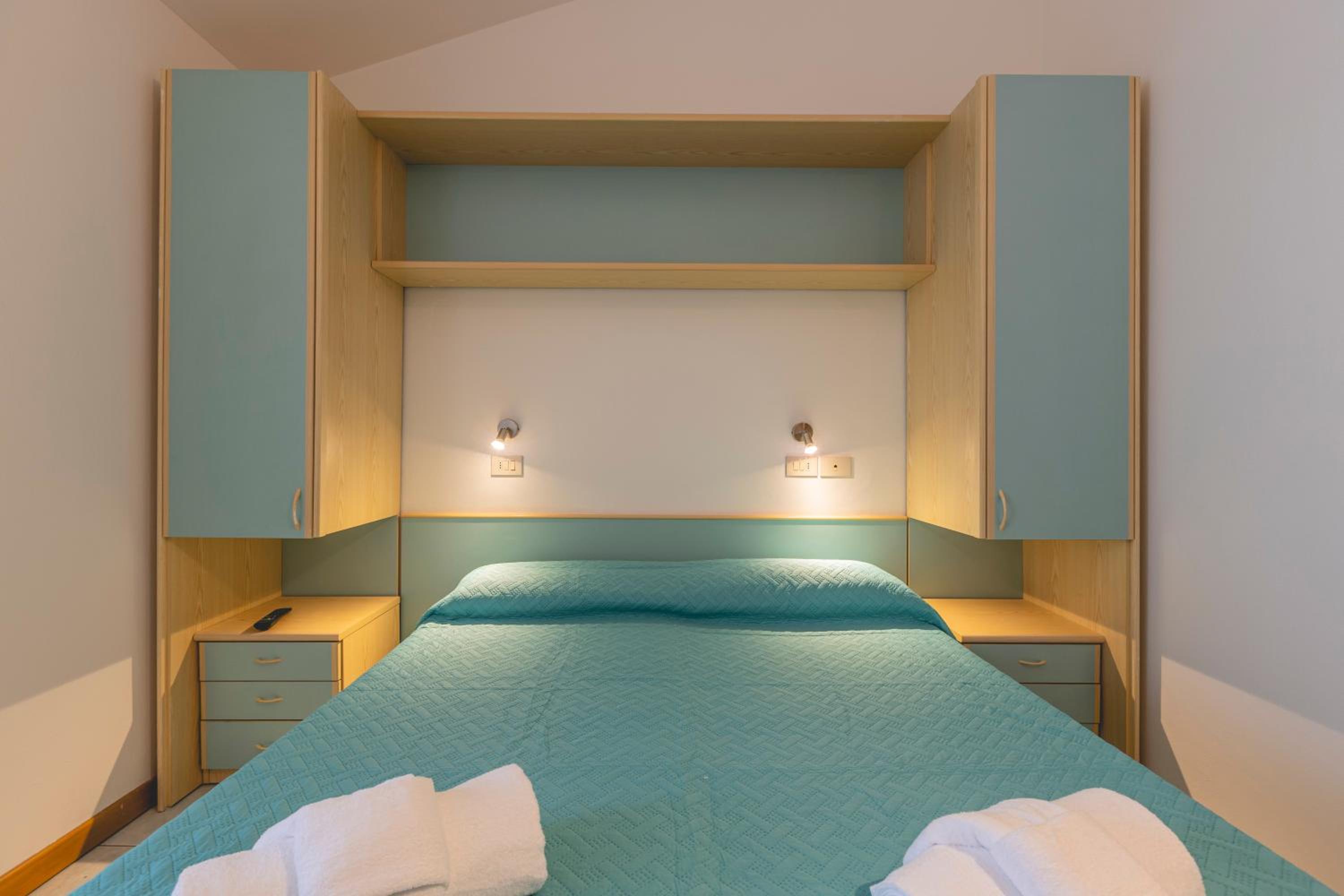 Double Room - Photo 2