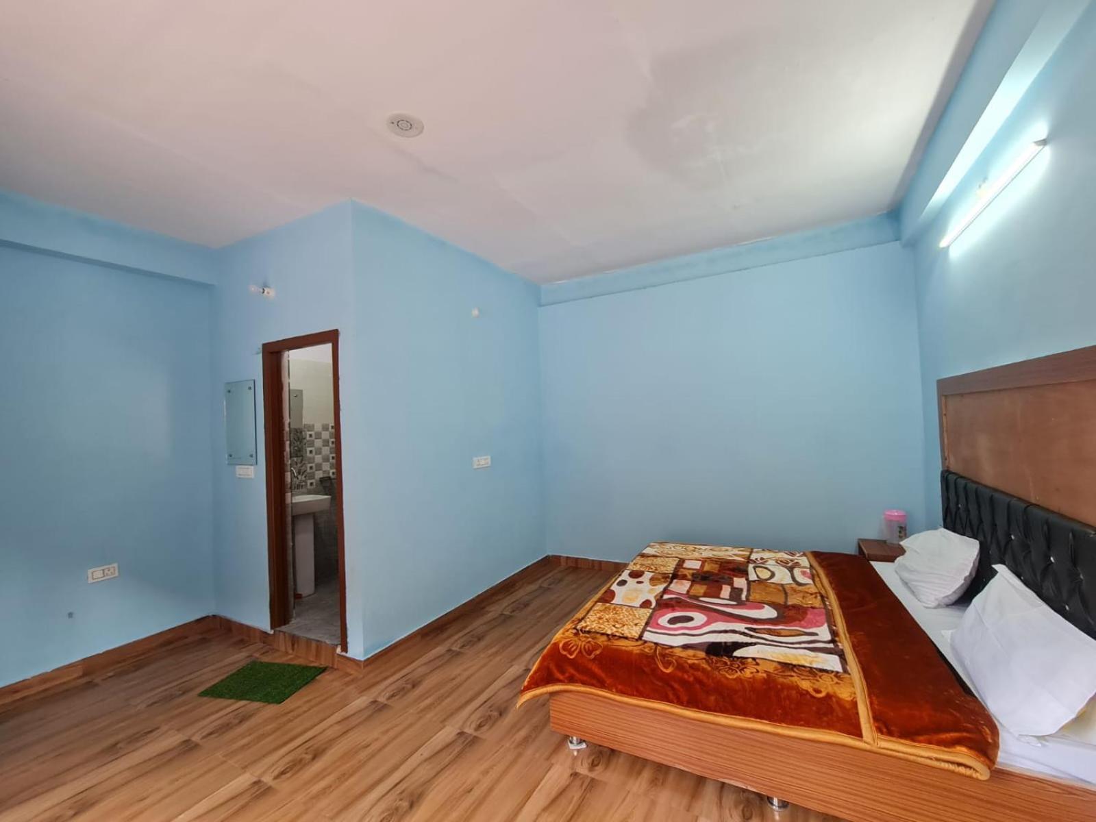 King Room with Garden View