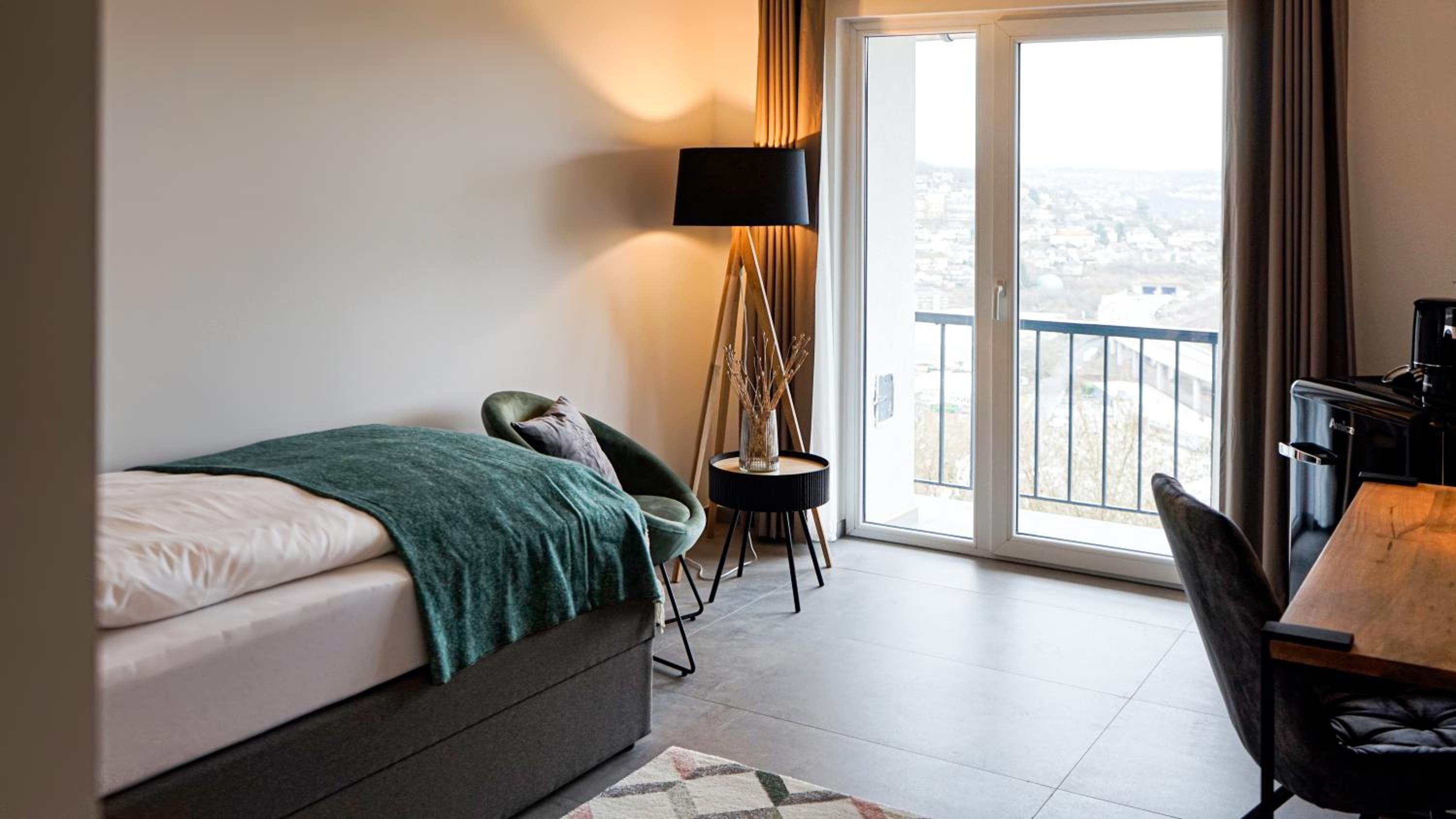 Single Room with Balcony photo 2