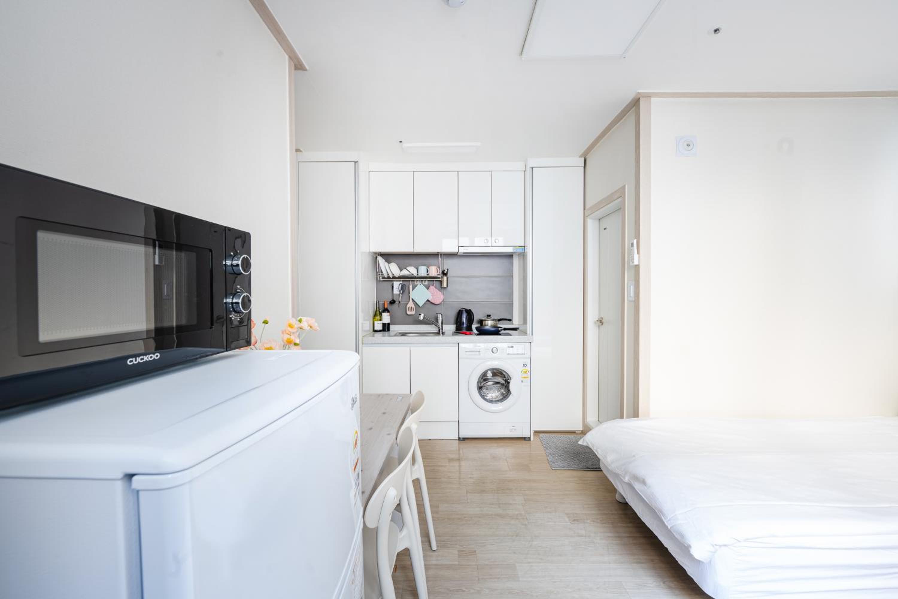 Deluxe Twin Room - Photo 12
