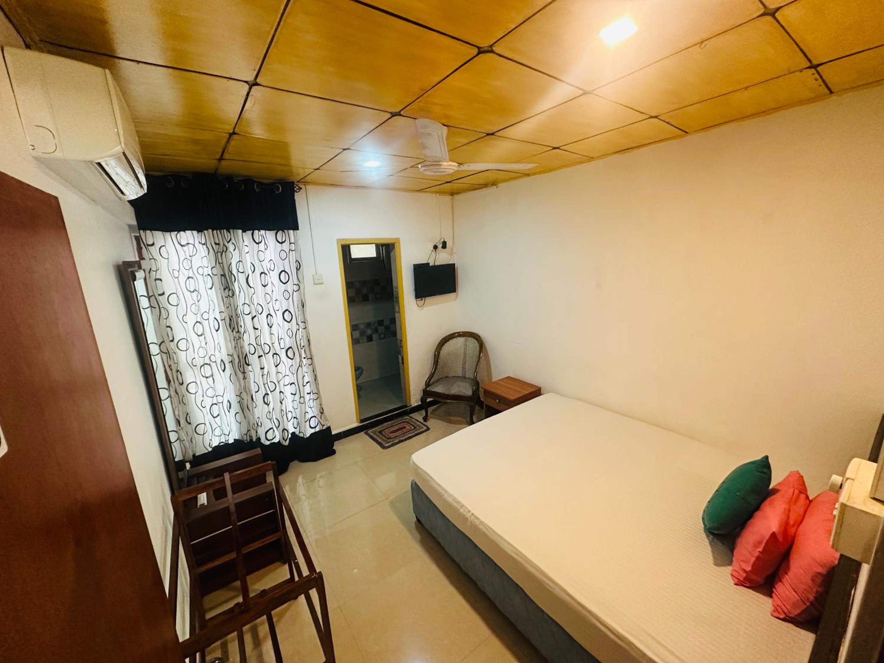 Economy Single Room photo 2