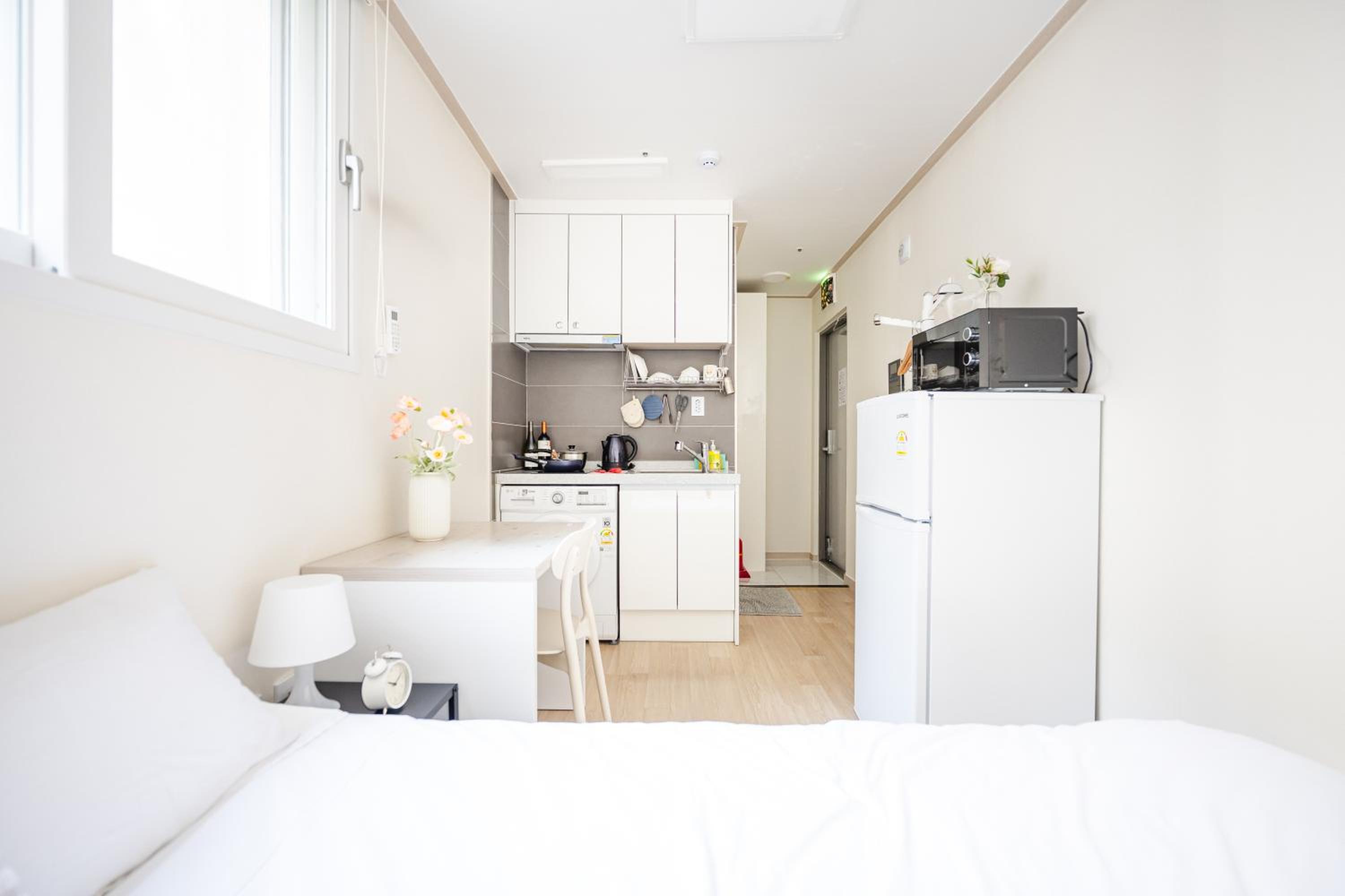 Standard Double Room - Photo 7