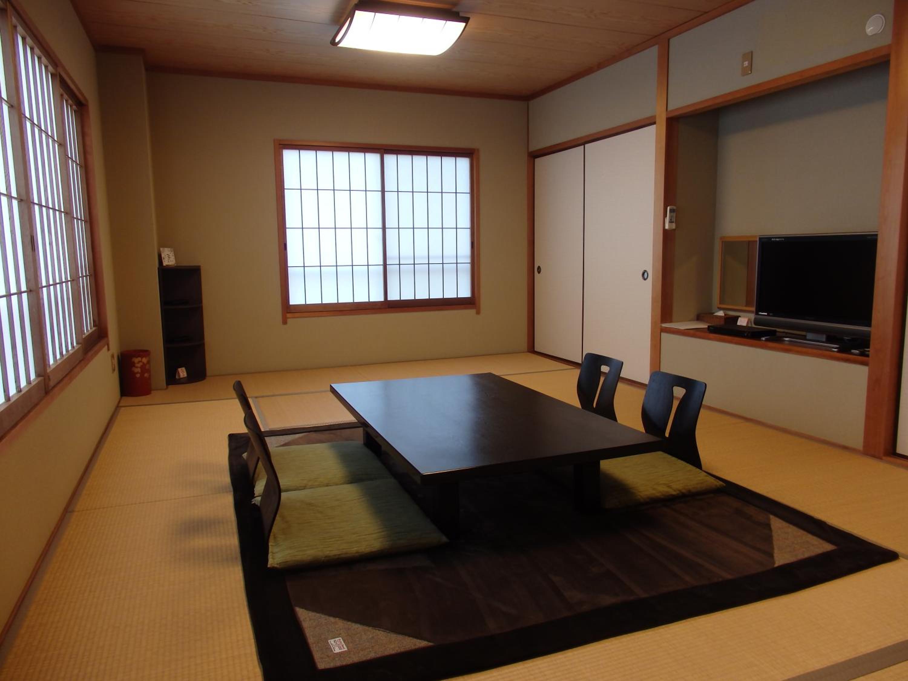 Japanese-Style Room - Photo 7