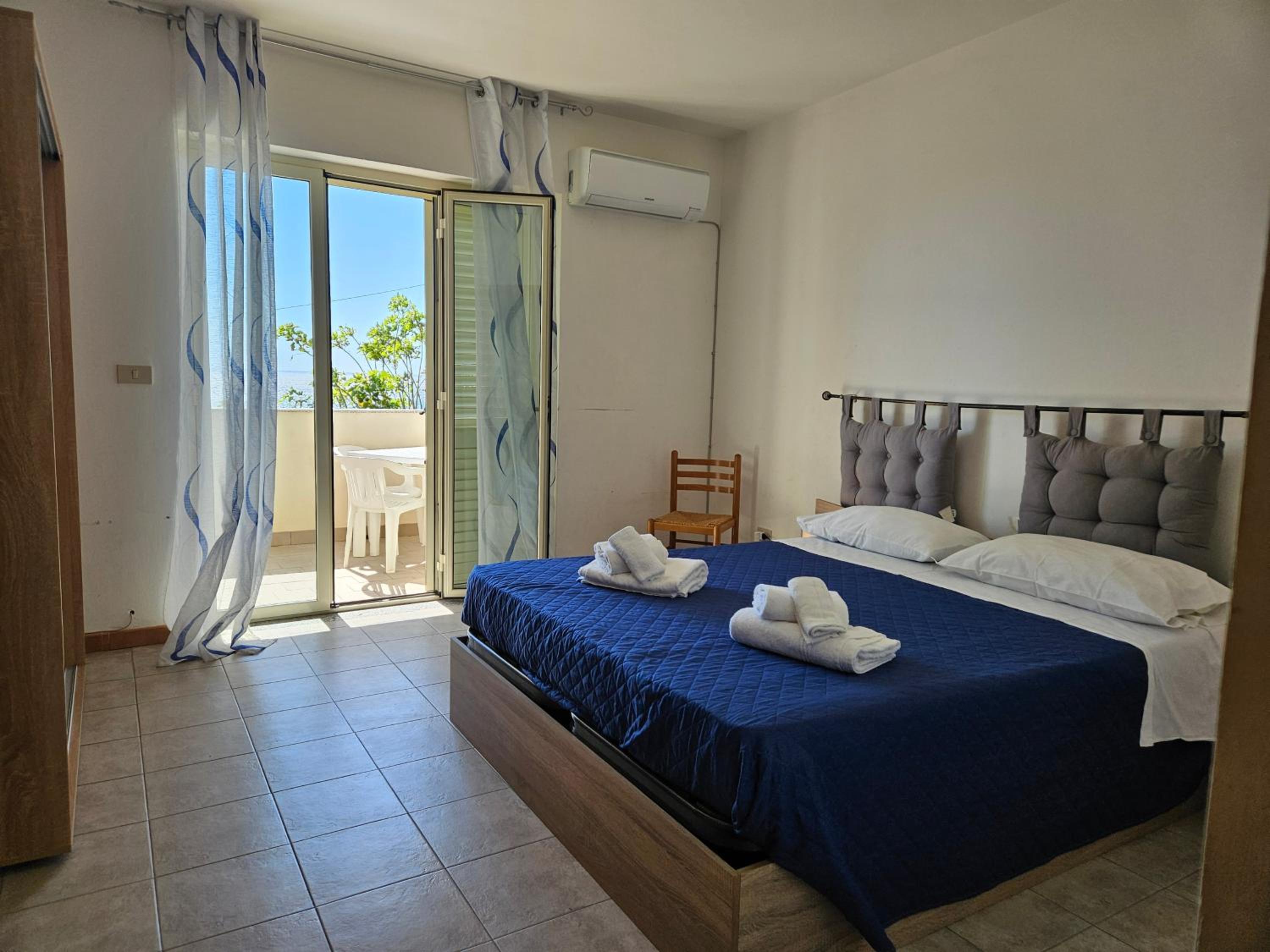 Two-Bedroom Apartment with Sea View photo 1