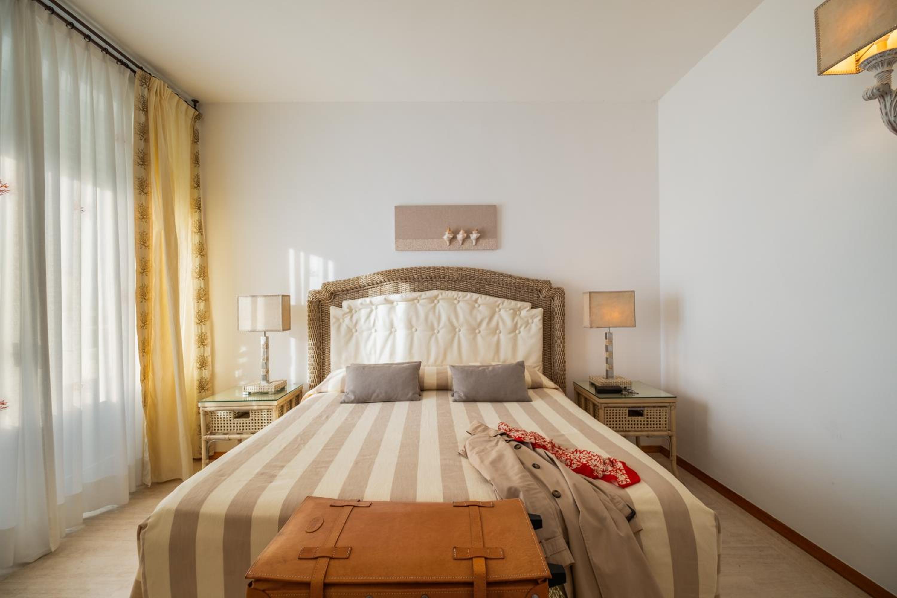 Superior Double Room - Photo 1