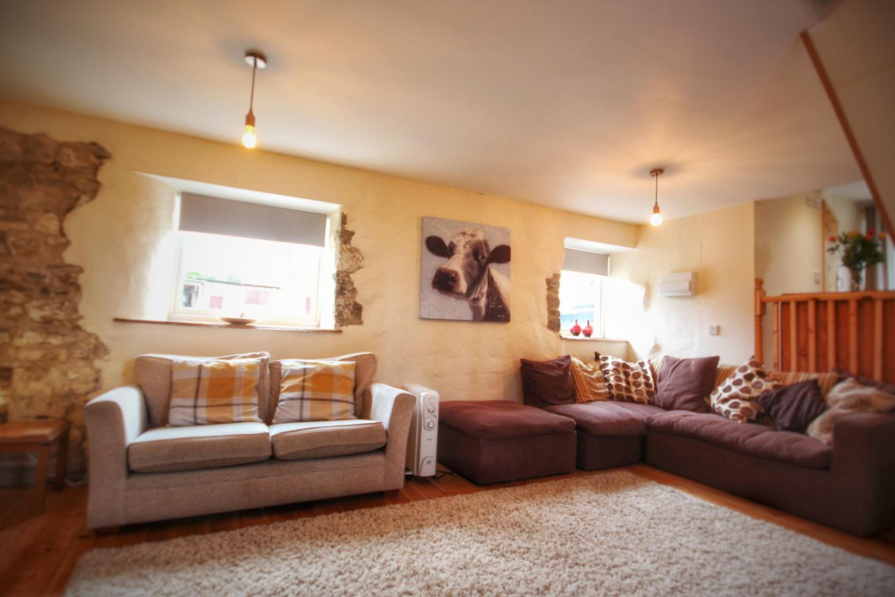 Four-Bedroom House photo 3