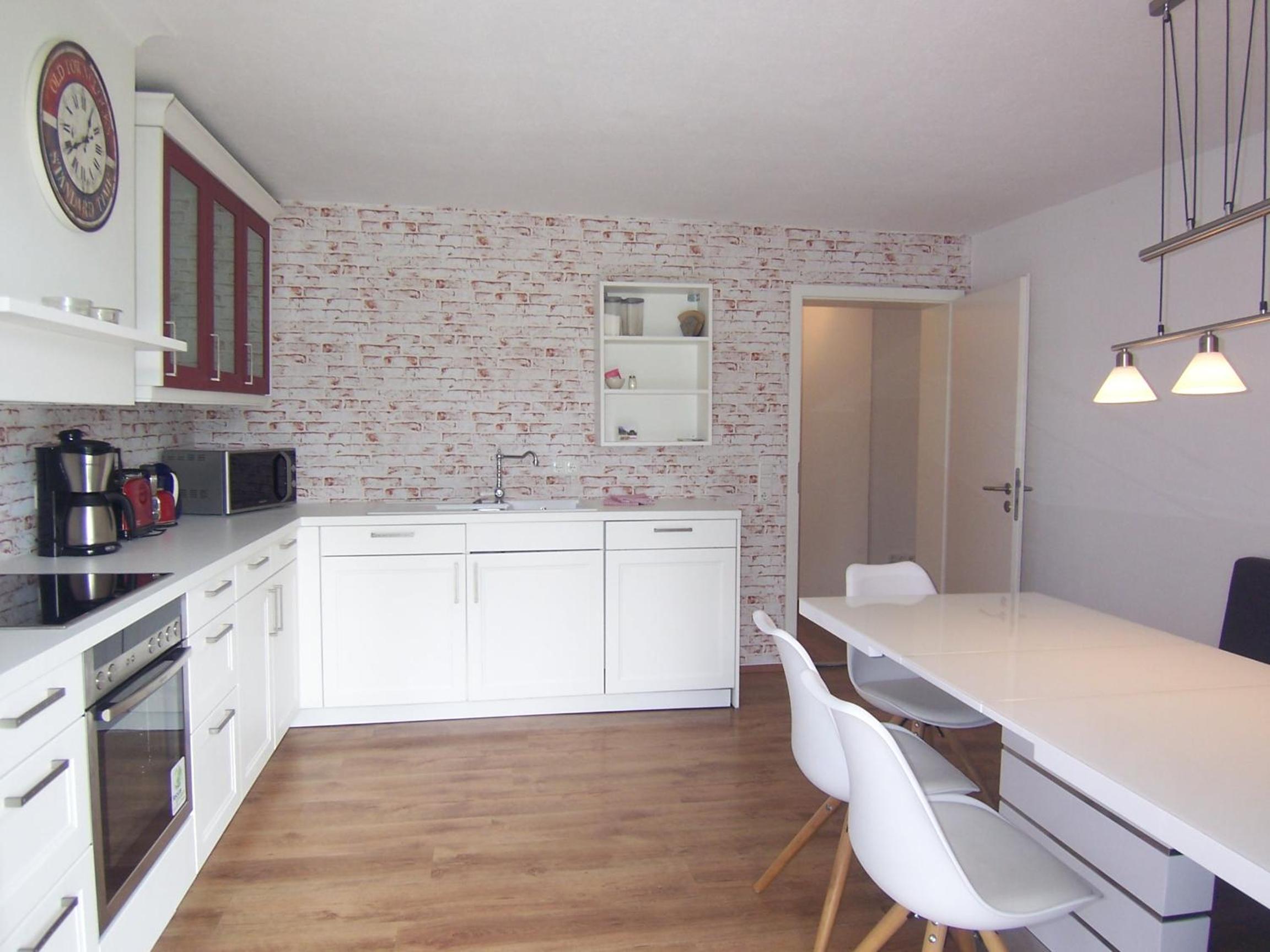 Apartment with Terrace photo 3