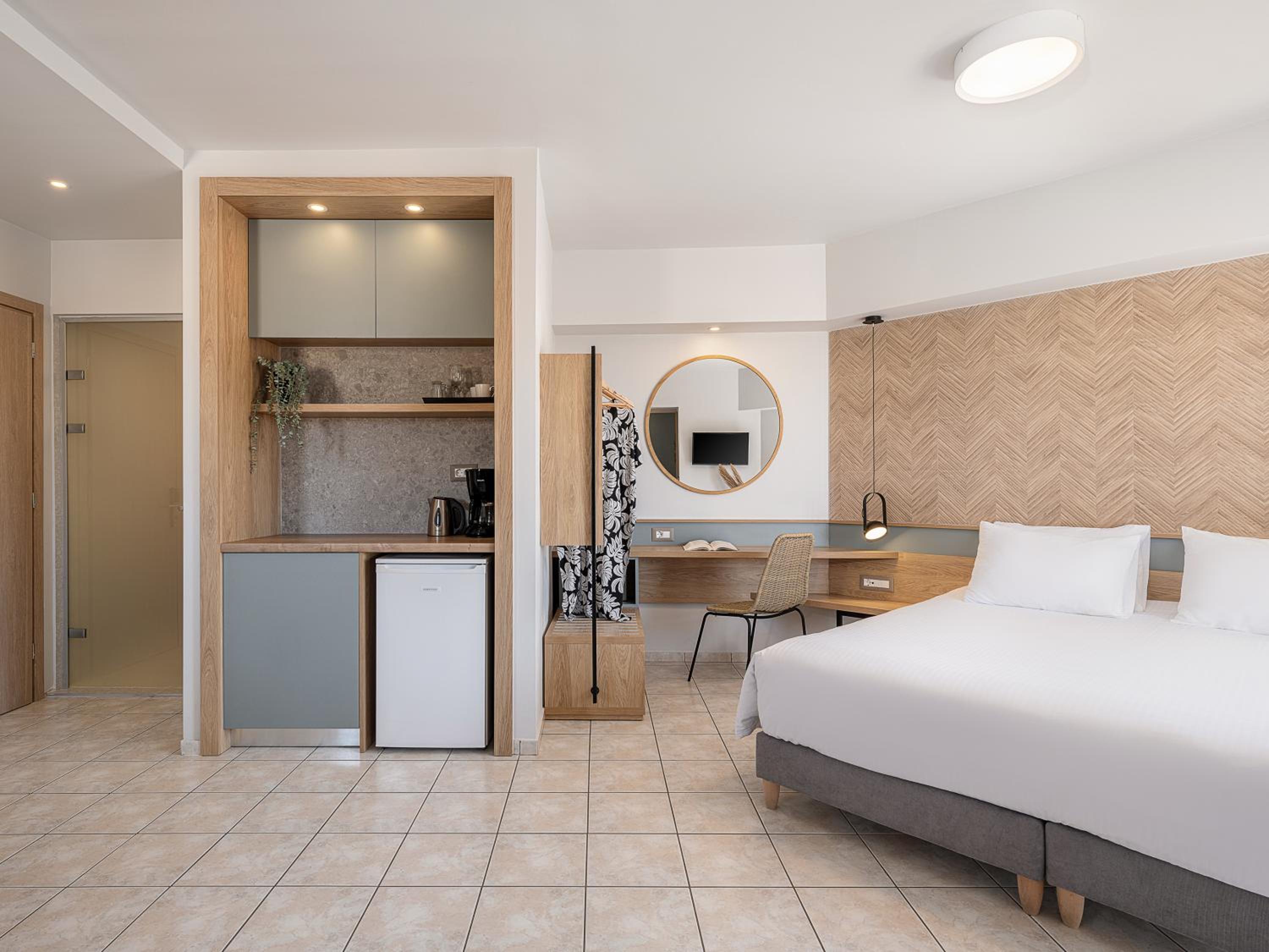 Deluxe Double Room with Balcony