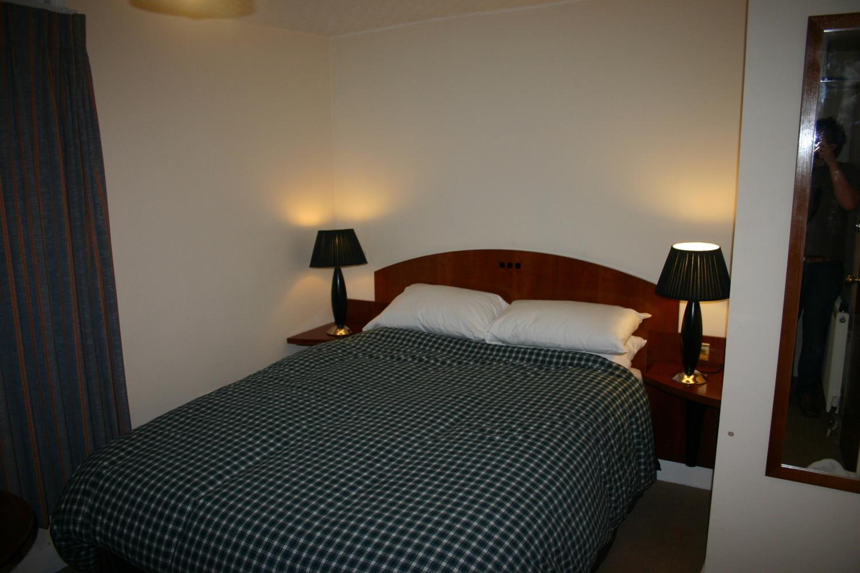 Small Double Room photo 1
