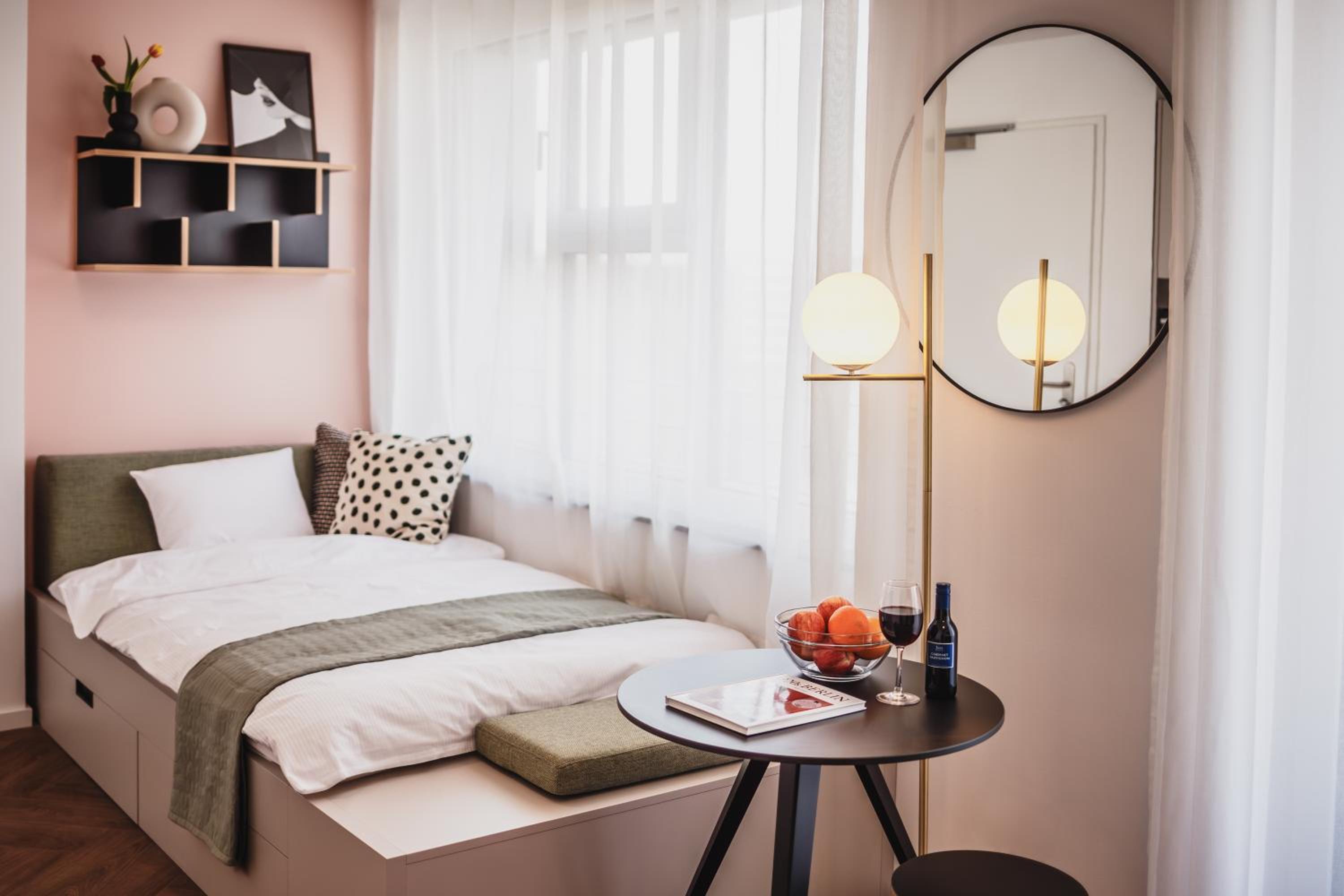Studio Apartment with Terasse photo 3