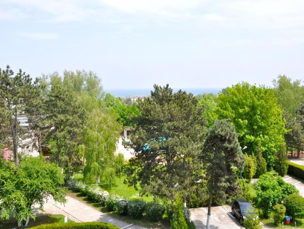 Standard Twin Room with Balcony photo 2