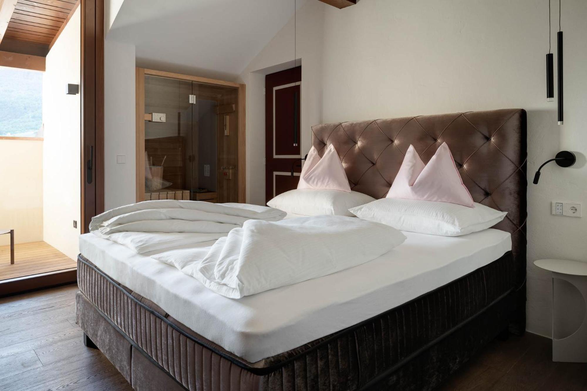 Suite with Mountain View photo 1