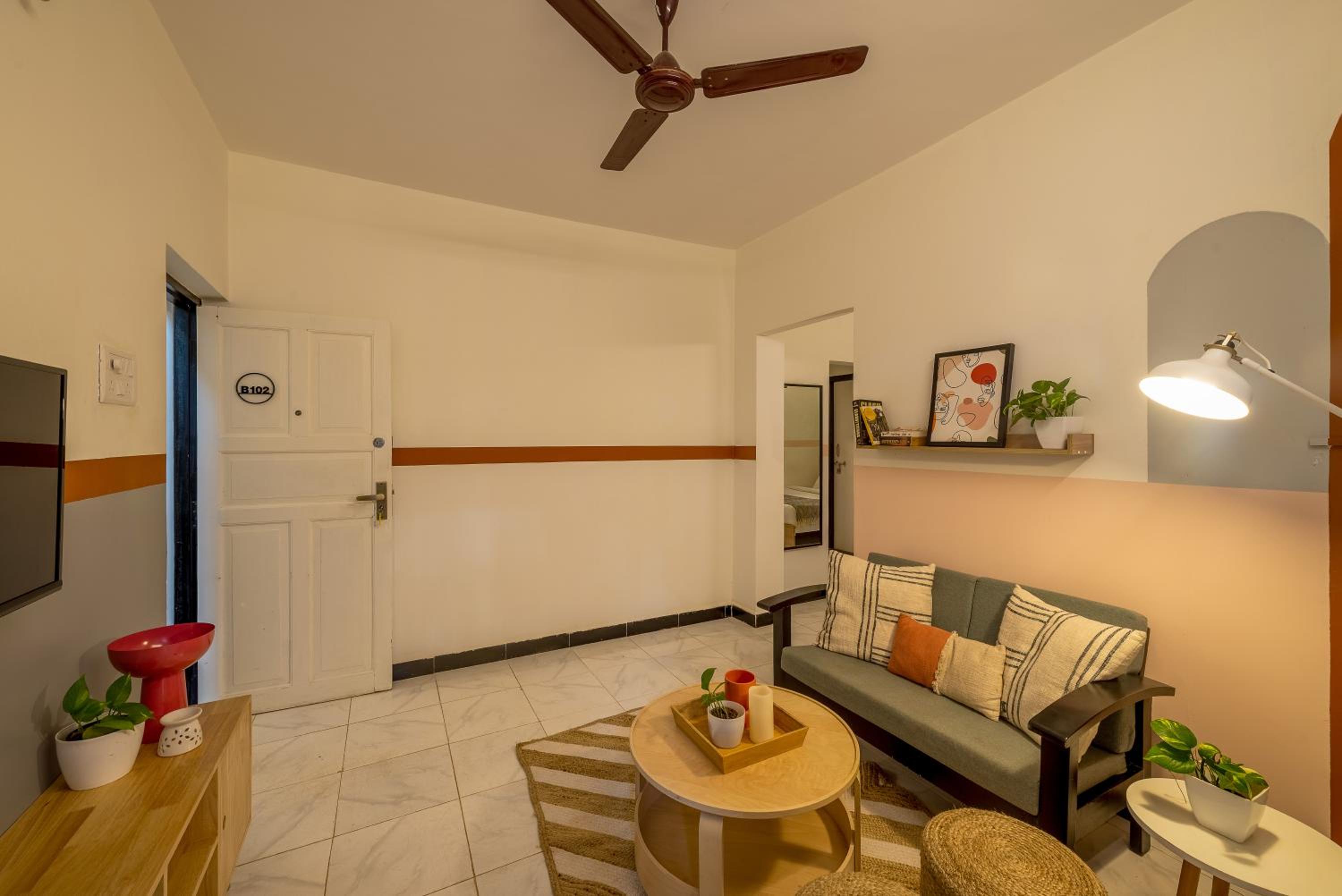 One-Bedroom Apartment - Photo 7