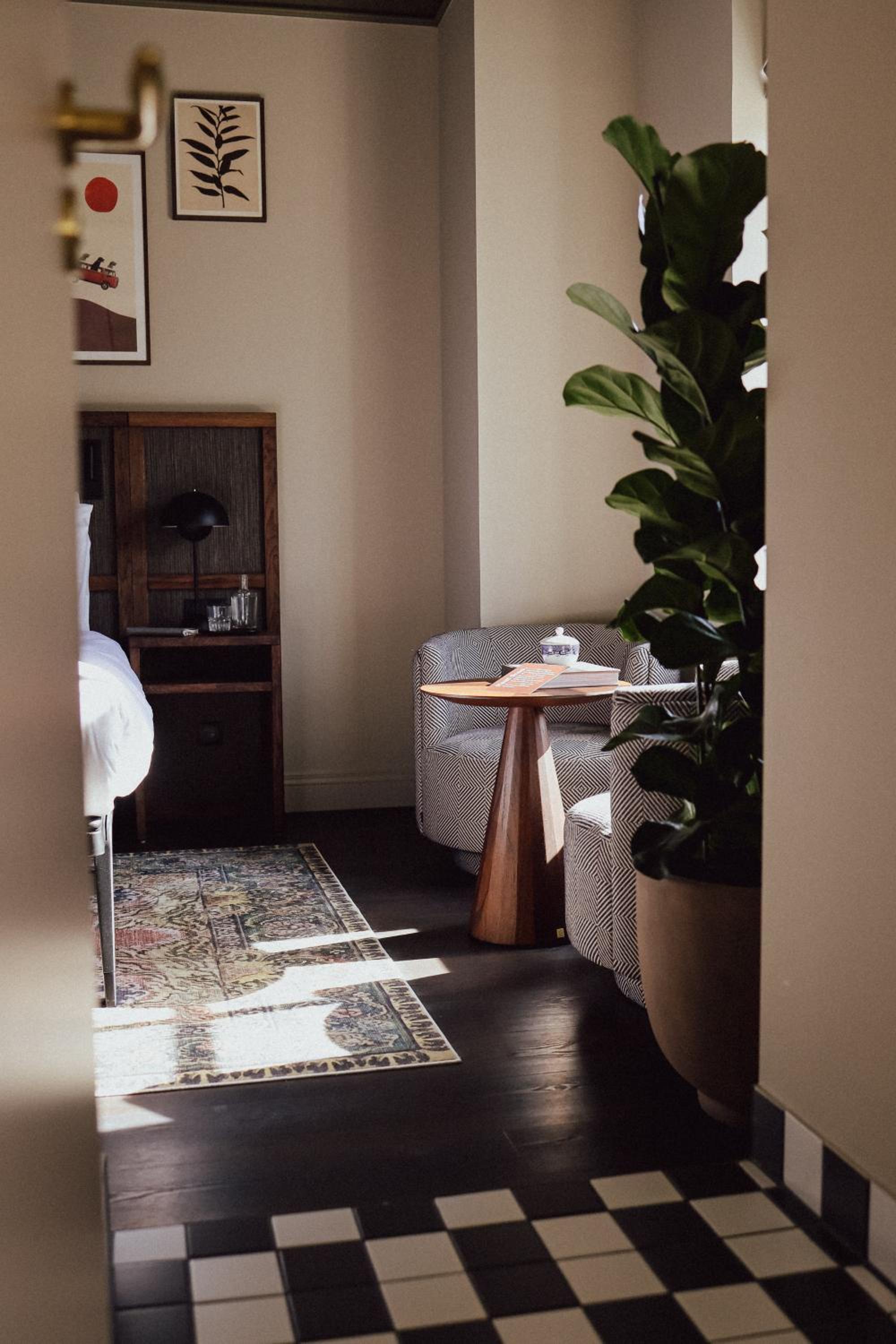 Deluxe Double Room with Bath