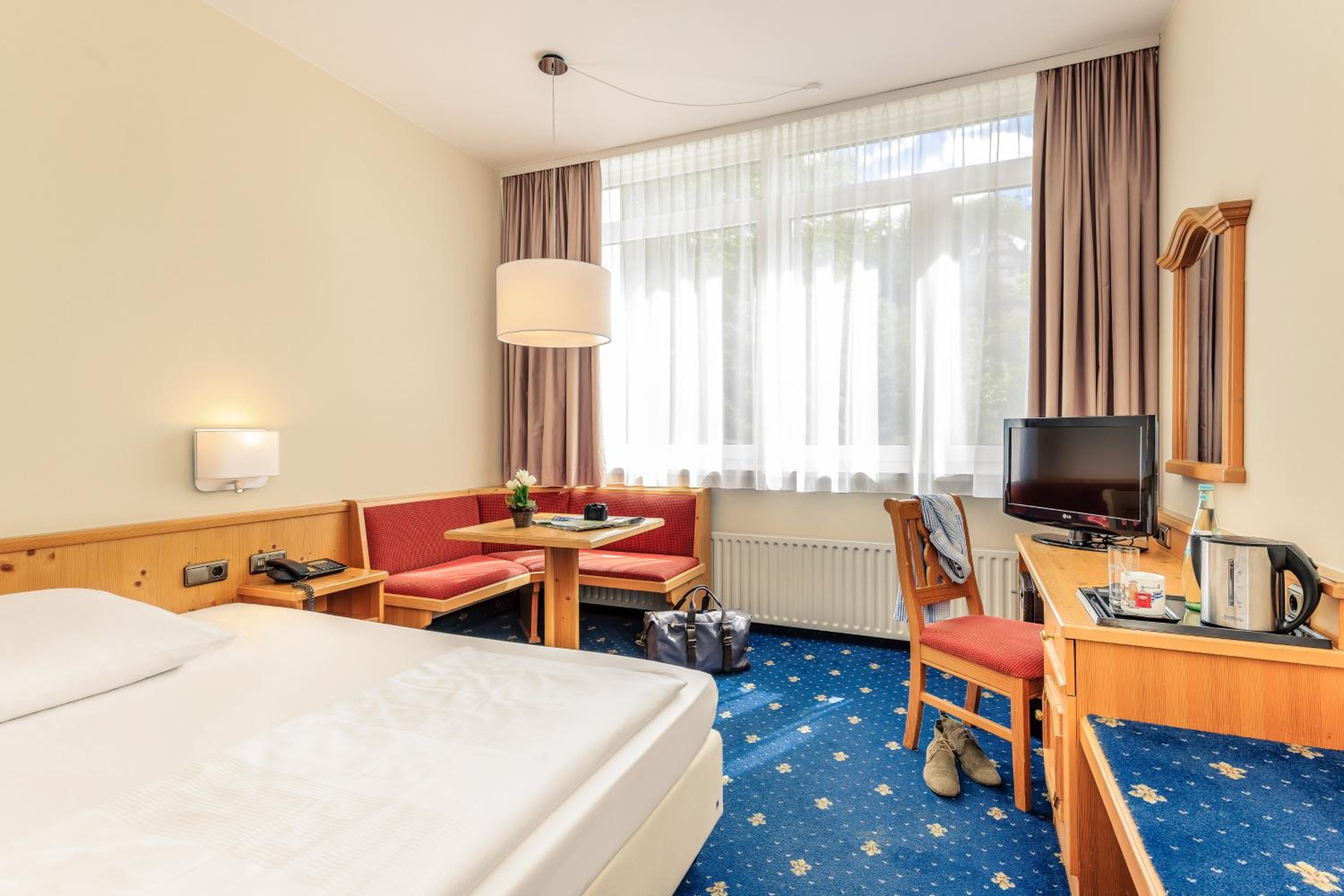 Standard Double Room - Photo 2