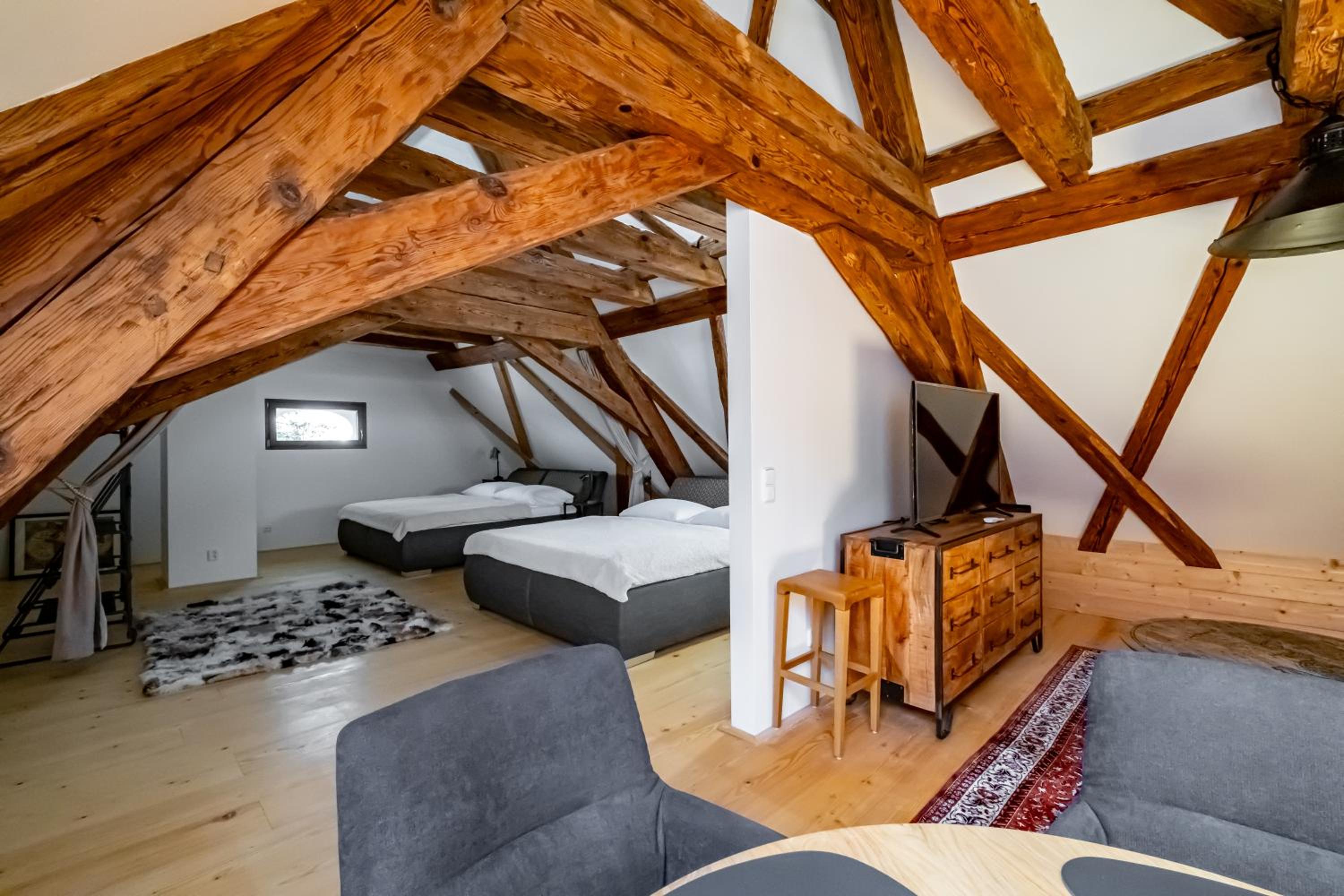 Loft - Photo 13