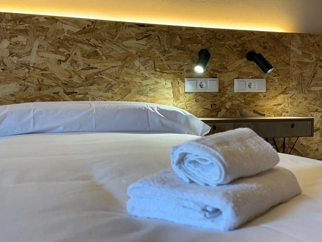 Habitación doble con baño compartido