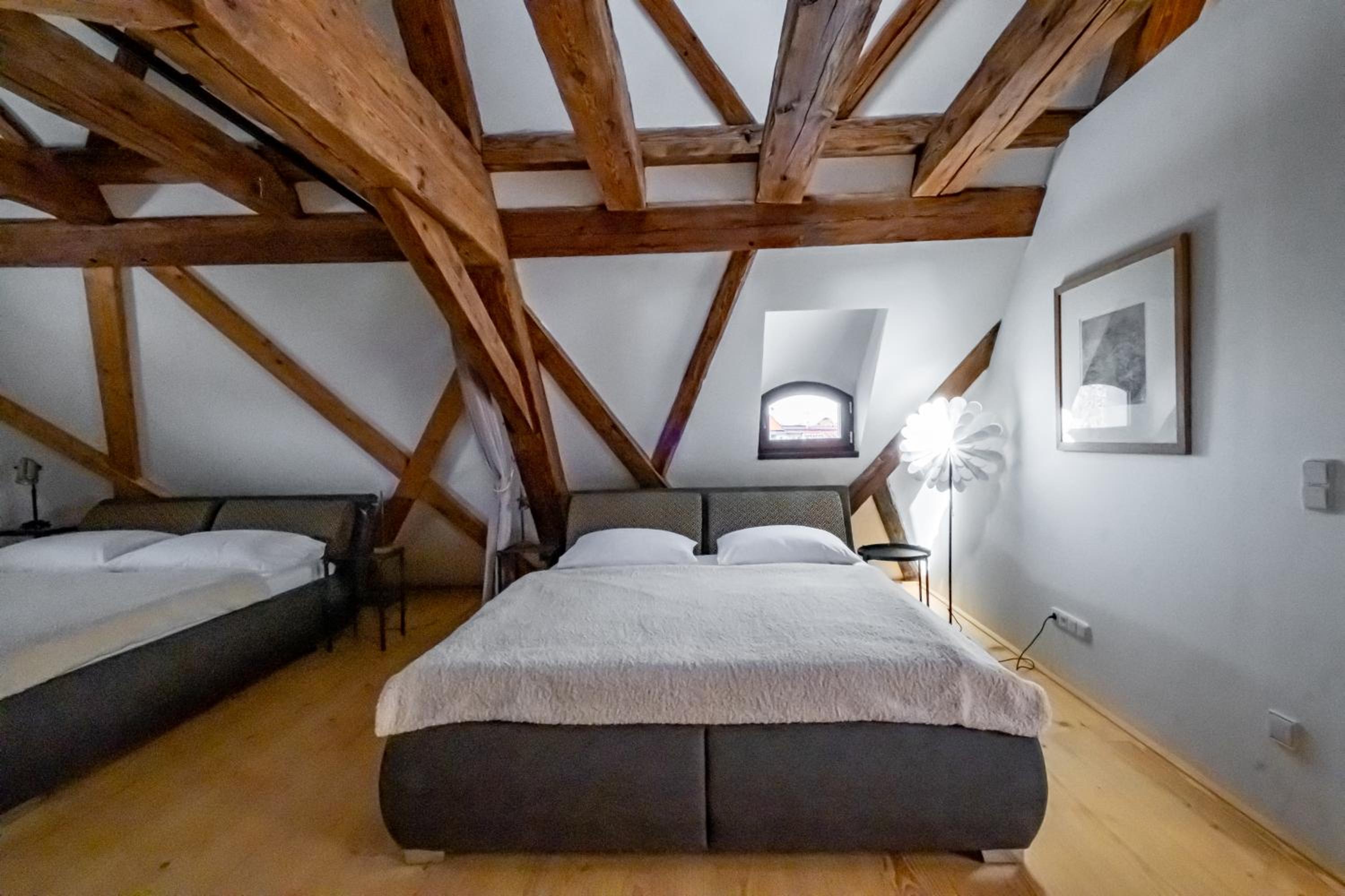 Loft - Photo 12